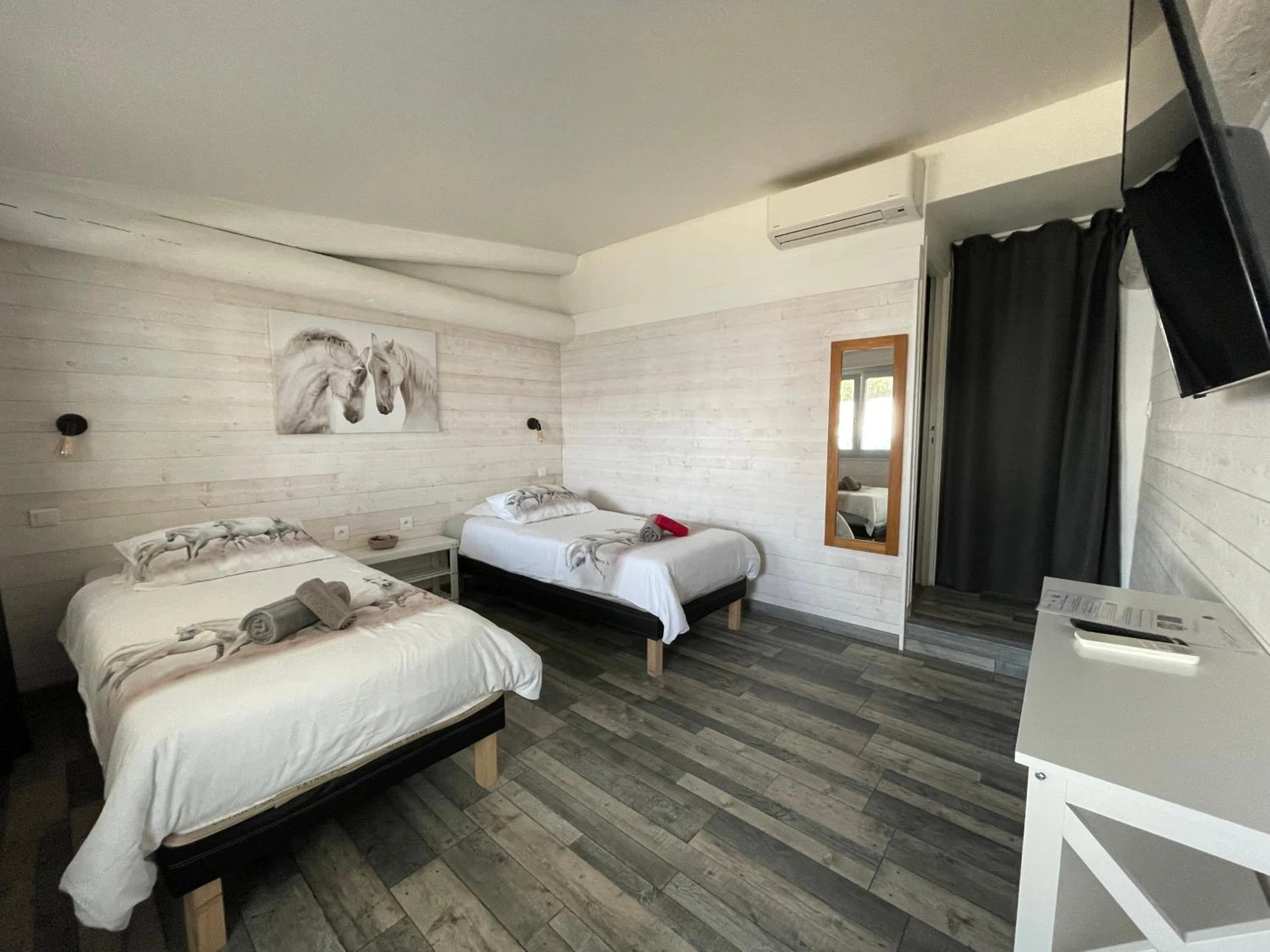 Chambre disponible pour un séminaire d'entreprise à Hotel Mas des Lys - Les Saintes-Maries-de-la-Mer