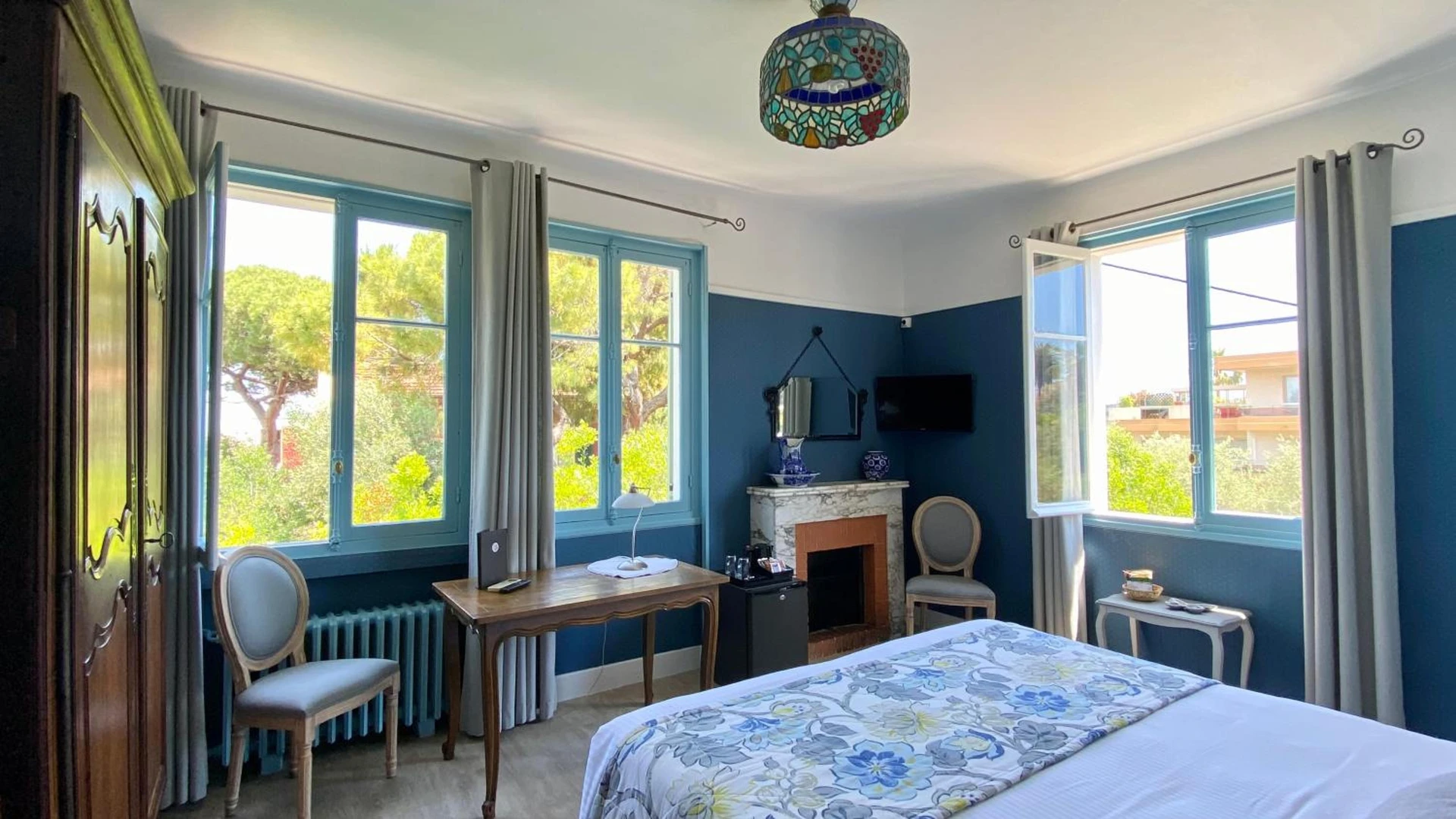 Chambre disponible pour un séminaire d'entreprise à Mas Djoliba - Antibes
