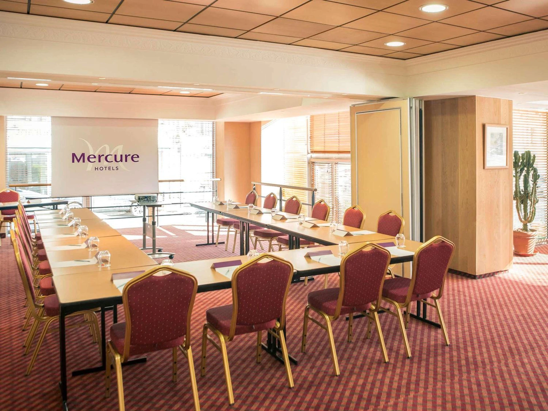 Organiser un séminaire d'entreprise : Mercure Abbeville Centre – Porte de La Baie de Somme à abbeville