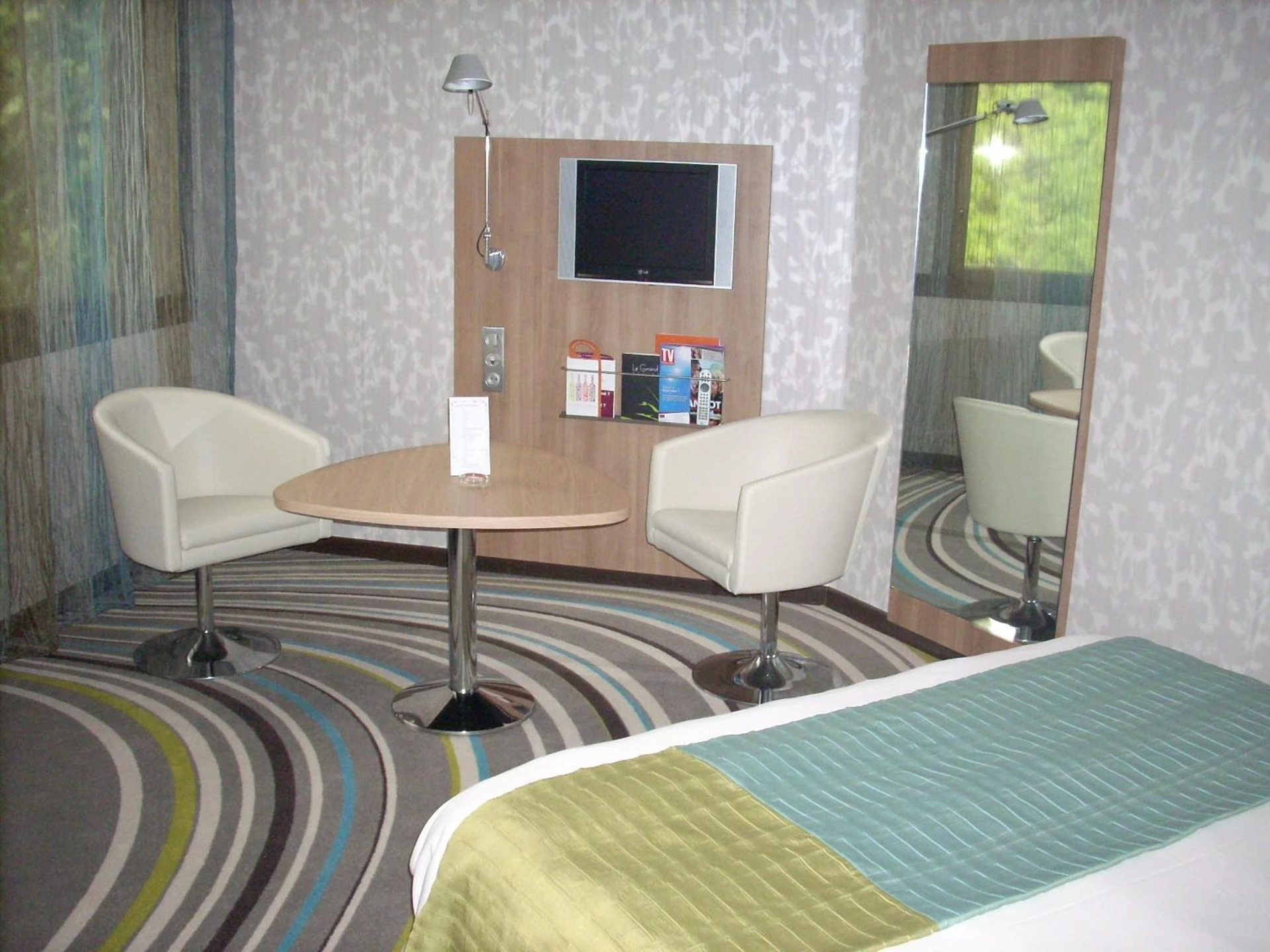 Magnifique chambre pour un séminaire d'entreprise à Mercure Angers Centre de Congrès - Angers