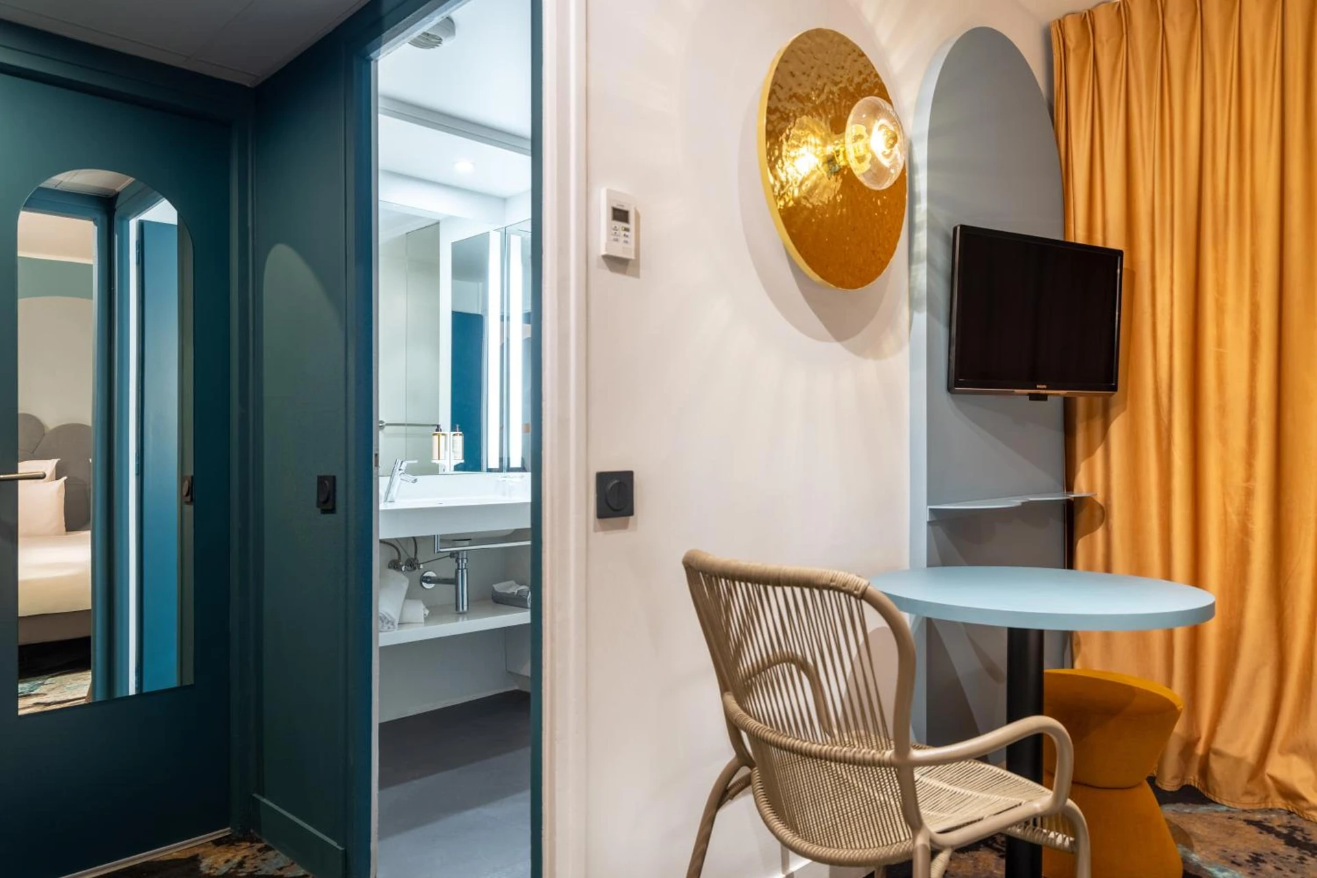 Magnifique chambre pour un séminaire d'entreprise à Mercure Annecy Centre - Annecy