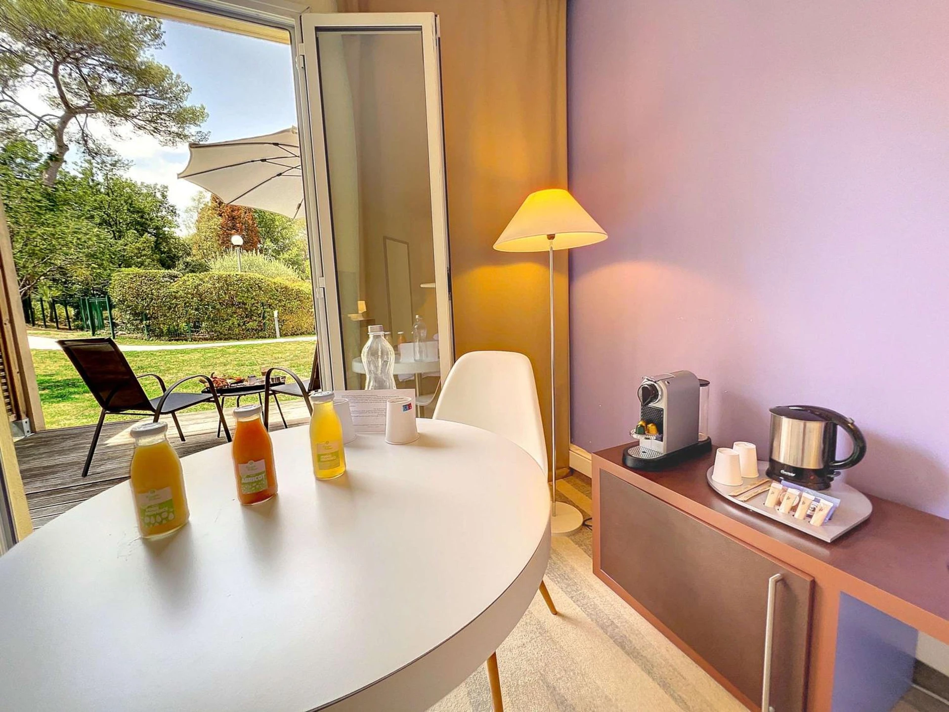 Chambre disponible pour un séminaire d'entreprise à Mercure Antibes Sophia Antipolis - Valbonne
