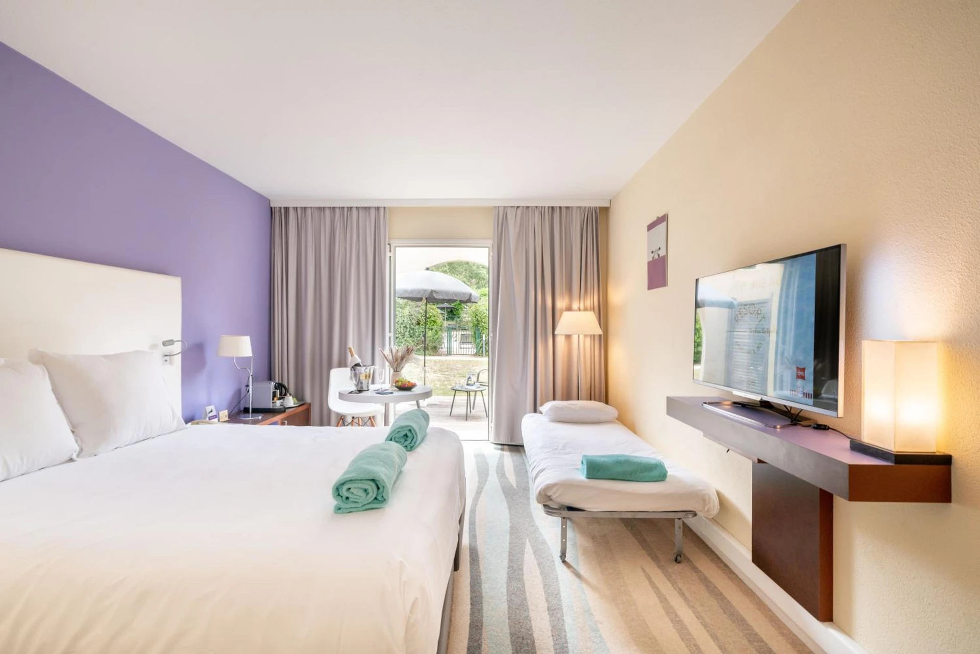 Magnifique chambre pour un séminaire d'entreprise à Mercure Antibes Sophia Antipolis - Valbonne