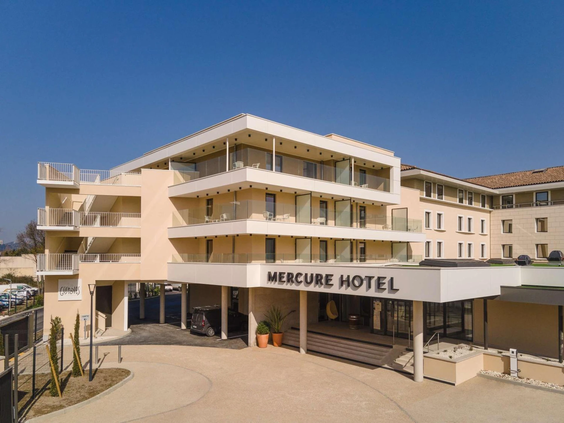 Lieu convivial pour un séminaire d'entreprise à Mercure Avignon Gare TGV - Avignon - En savoir plus 