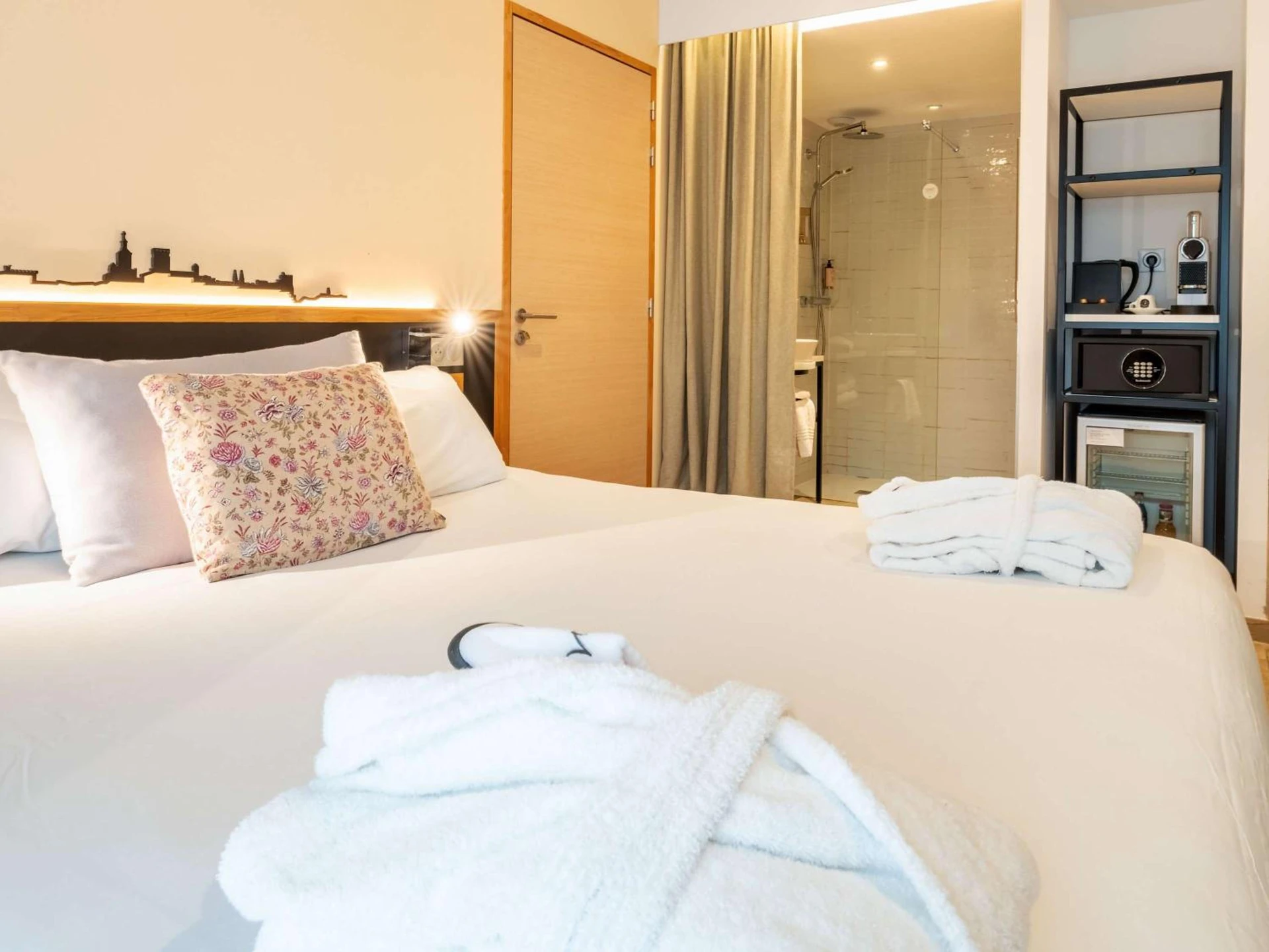 Chambre disponible pour un séminaire d'entreprise à Mercure Avignon Gare TGV - Avignon