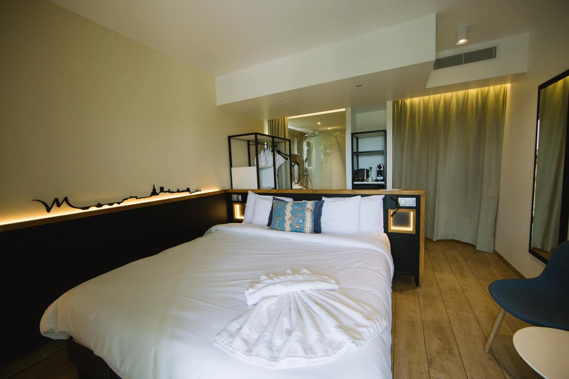 Magnifique chambre pour un séminaire d'entreprise à Mercure Avignon Gare TGV - Avignon
