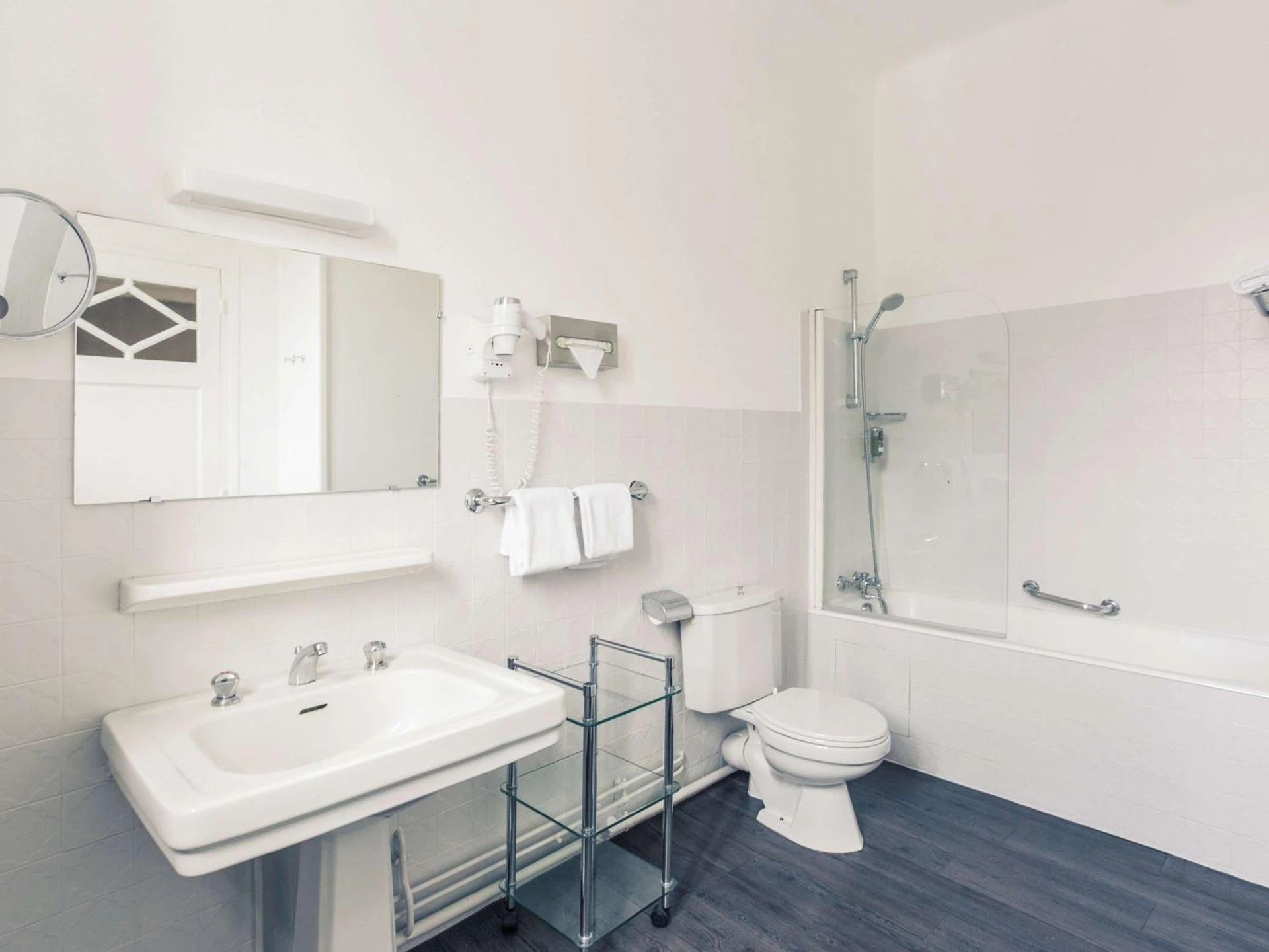 Chambre disponible pour un séminaire d'entreprise à Hôtel Mercure Bayonne Centre Le Grand Hotel - Bayonne