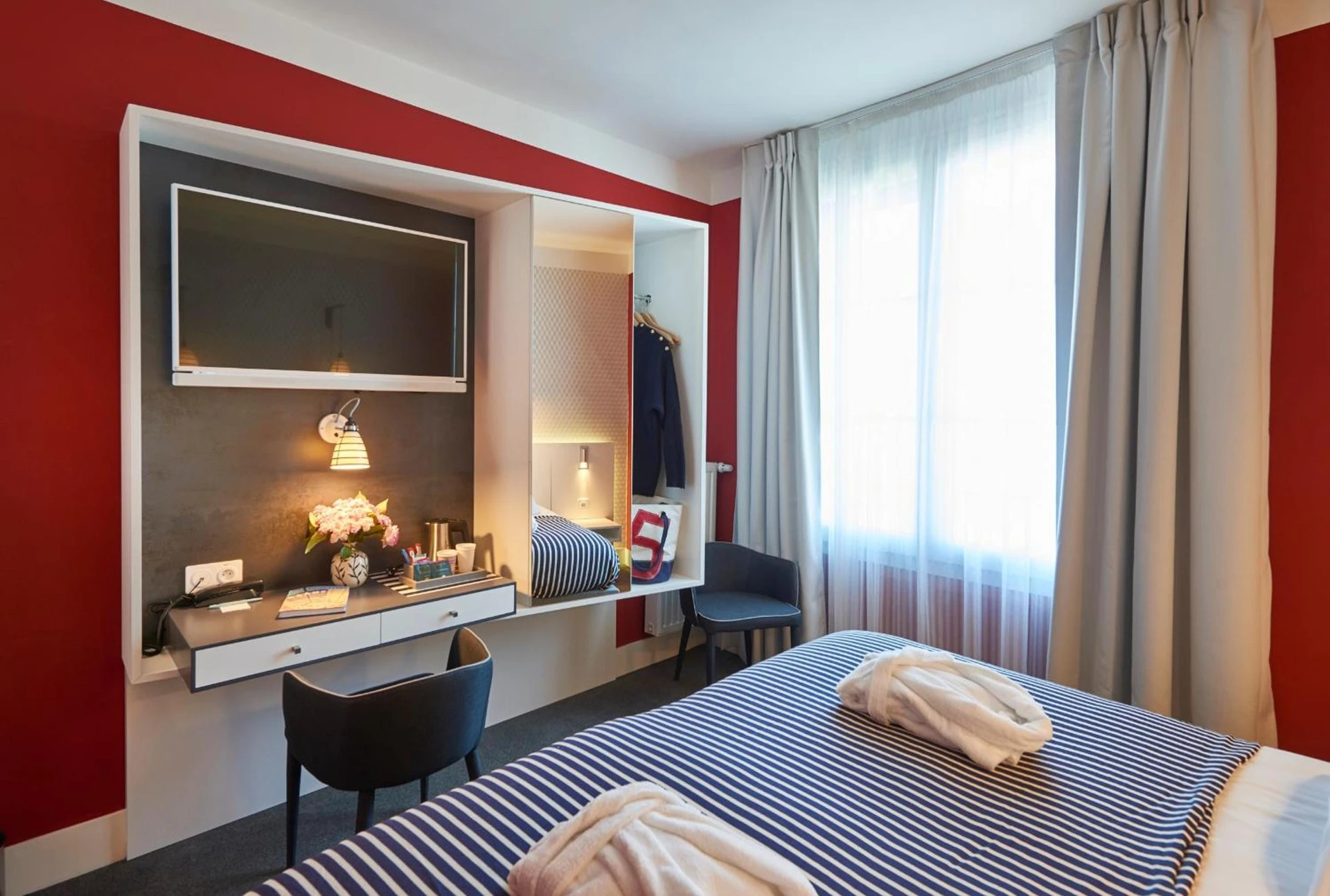 Magnifique chambre pour un séminaire d'entreprise à Hotel Mercure Brest Centre Les Voyageurs - Brest