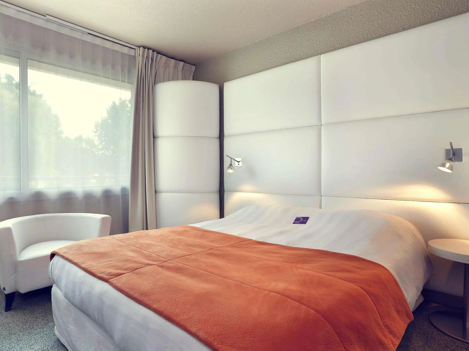 Magnifique chambre pour un séminaire d'entreprise à Mercure Brive - Ussac