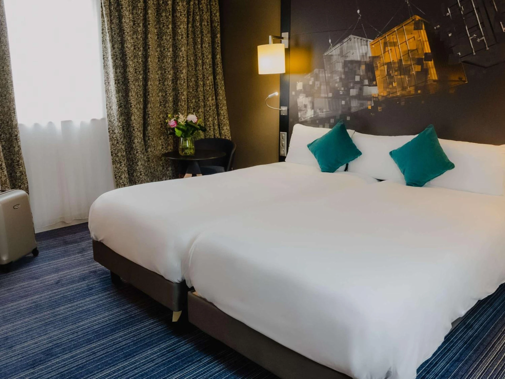Magnifique chambre pour un séminaire d'entreprise à Mercure Le Havre Centre Bassin Du Commerce - Le Havre