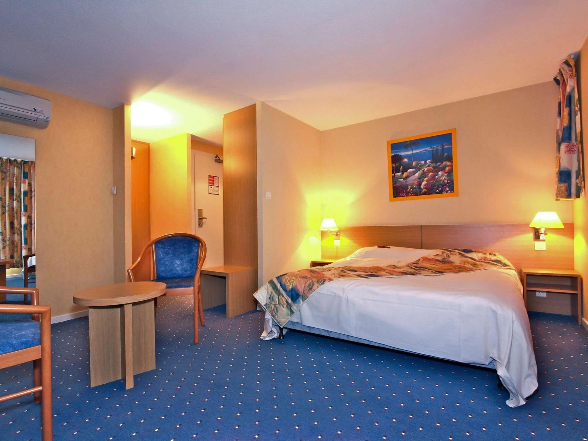 Chambre disponible pour un séminaire d'entreprise à Mercure Hexagone Luxeuil - Luxeuil-les-Bains