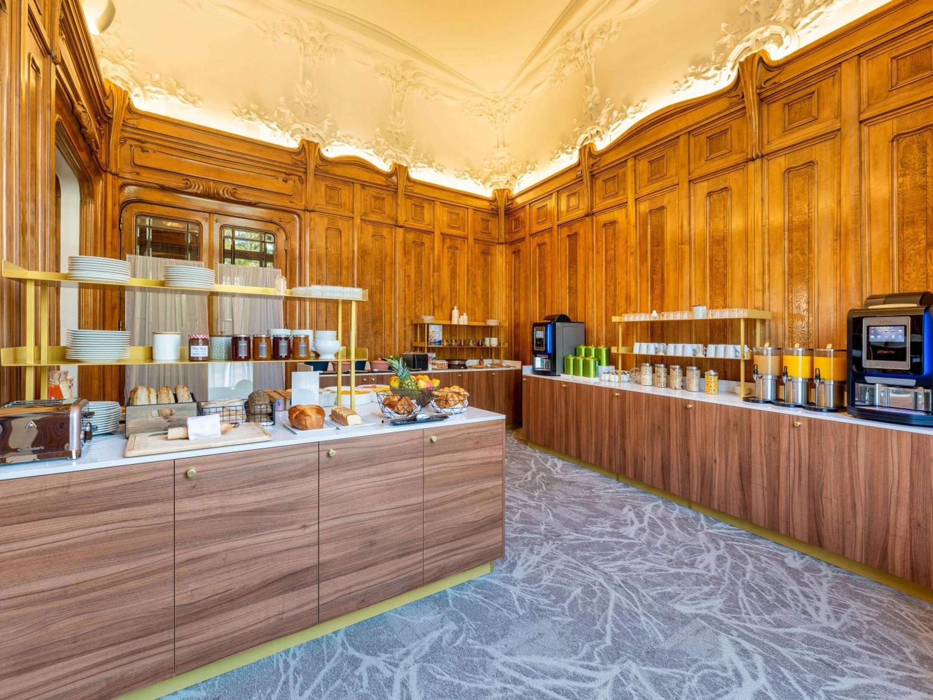 Lieu convivial pour un séminaire d'entreprise à Mercure Lyon Centre Château Perrache - Lyon - En savoir plus 
