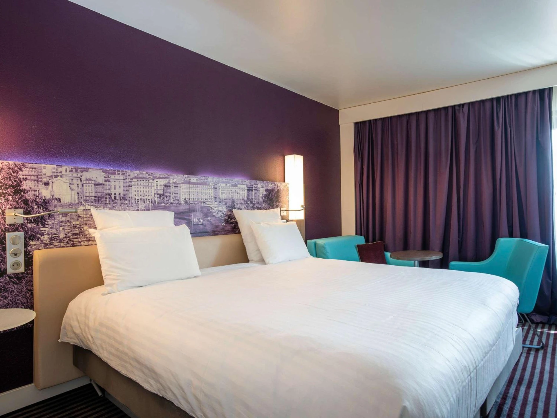 Chambre disponible pour un séminaire d'entreprise à Mercure Marseille Centre Vieux Port - Marseille