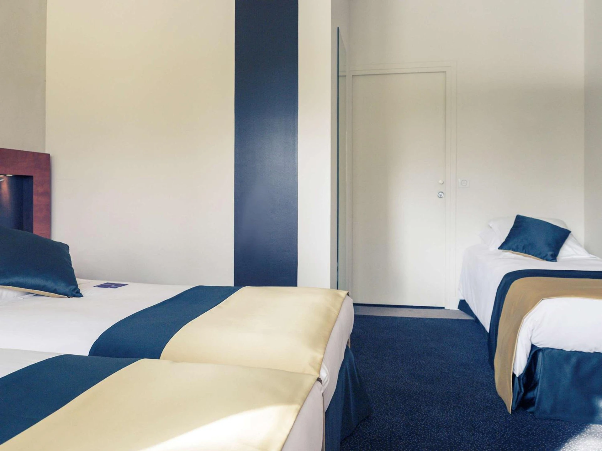 Chambre disponible pour un séminaire d'entreprise à Mercure Maurepas Saint Quentin - Maurepas