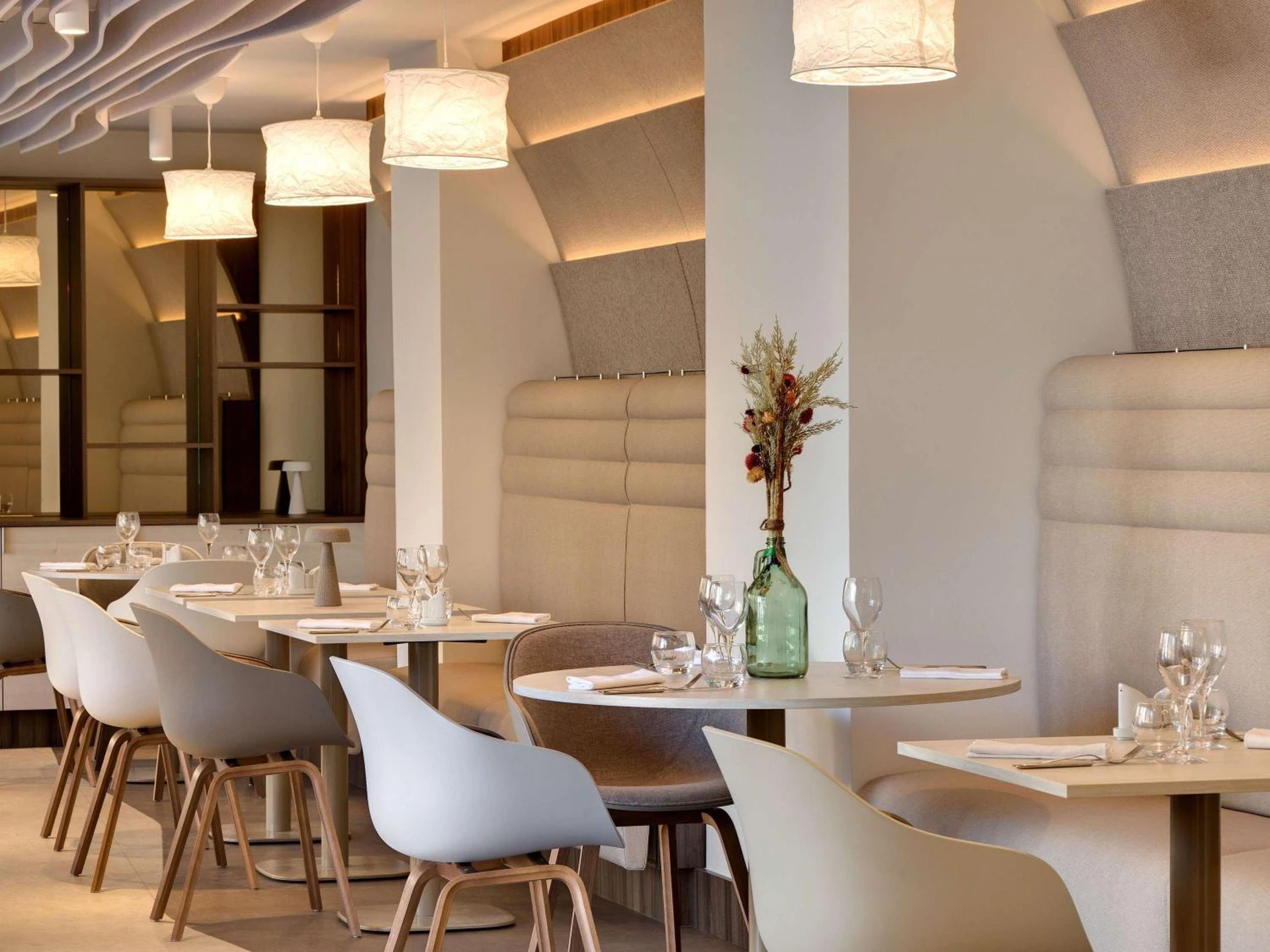 Lieu convivial pour un séminaire d'entreprise à Mercure Montpellier Centre Comédie - Montpellier - En savoir plus 