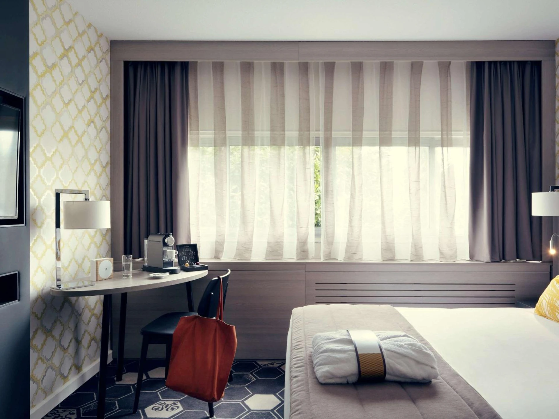 Chambre disponible pour un séminaire d'entreprise à Mercure Orange Centre A7/A9 - Orange