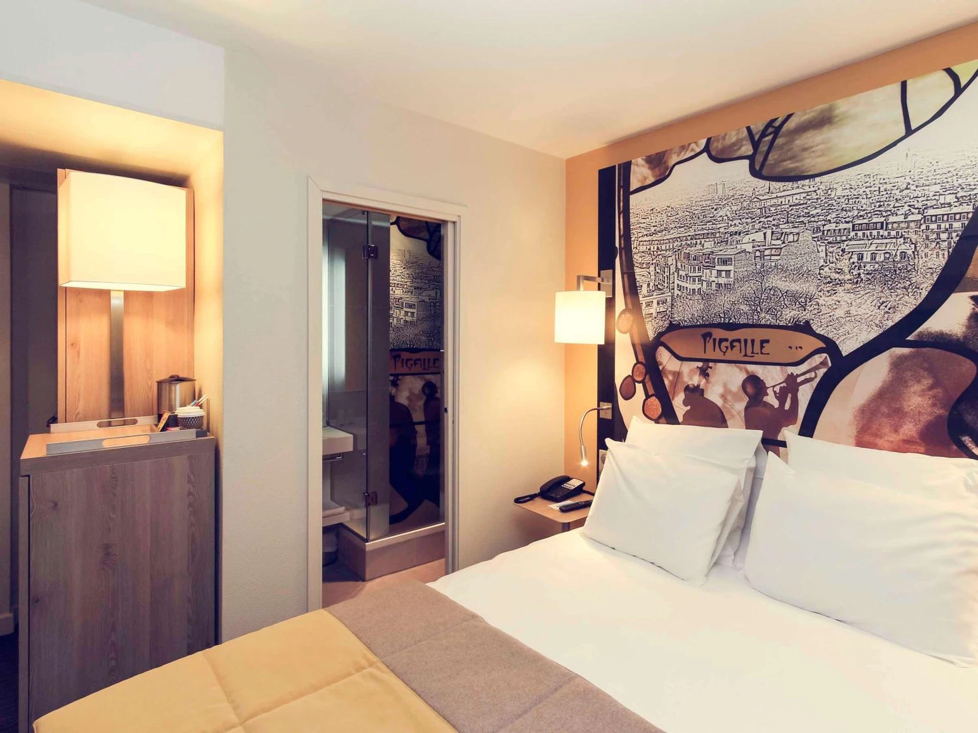 Chambre disponible pour un séminaire d'entreprise à Mercure Paris Pigalle Sacre Coeur - Paris