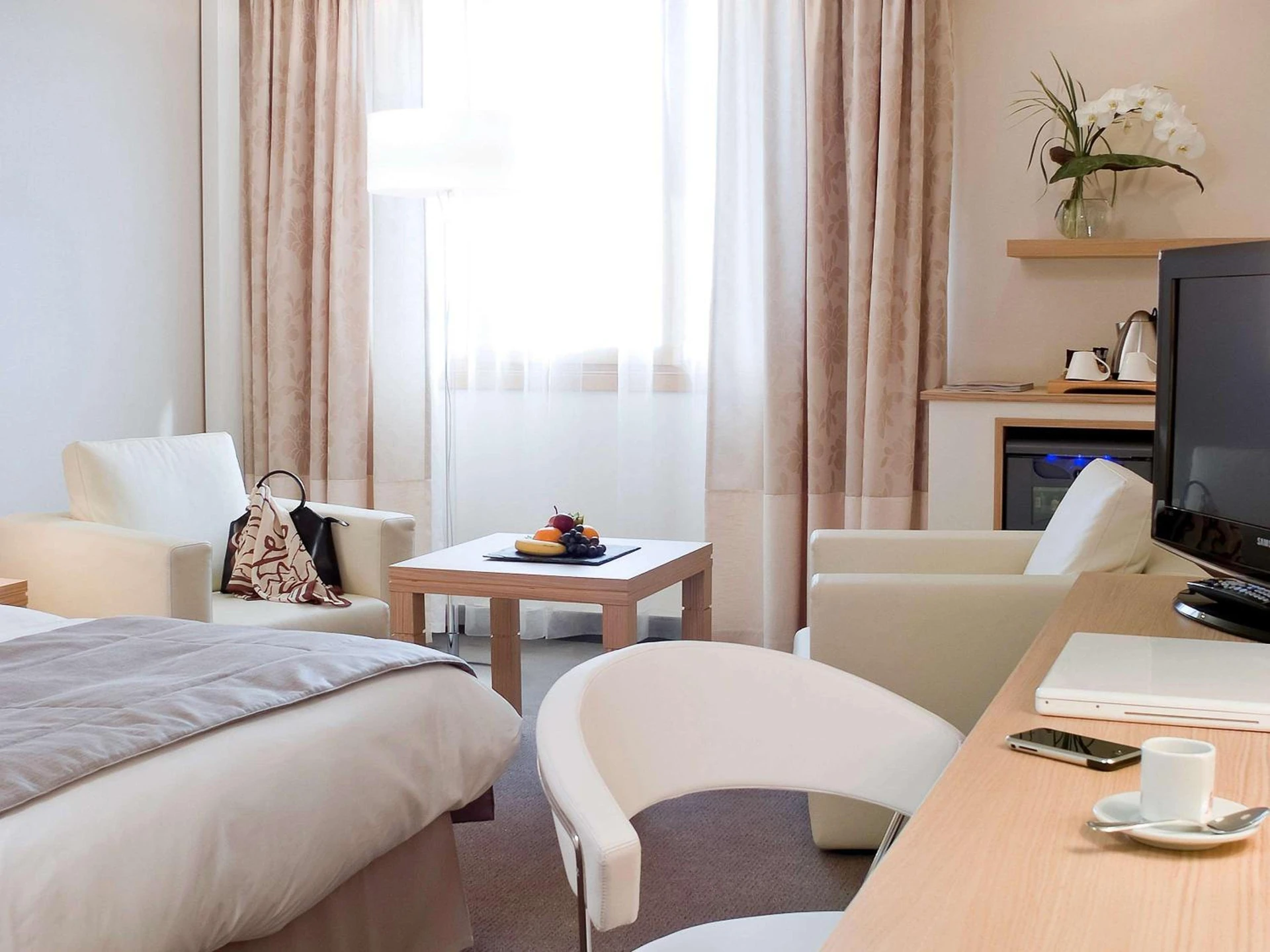 Chambre disponible pour un séminaire d'entreprise à Mercure Paris Velizy - Vélizy-Villacoublay