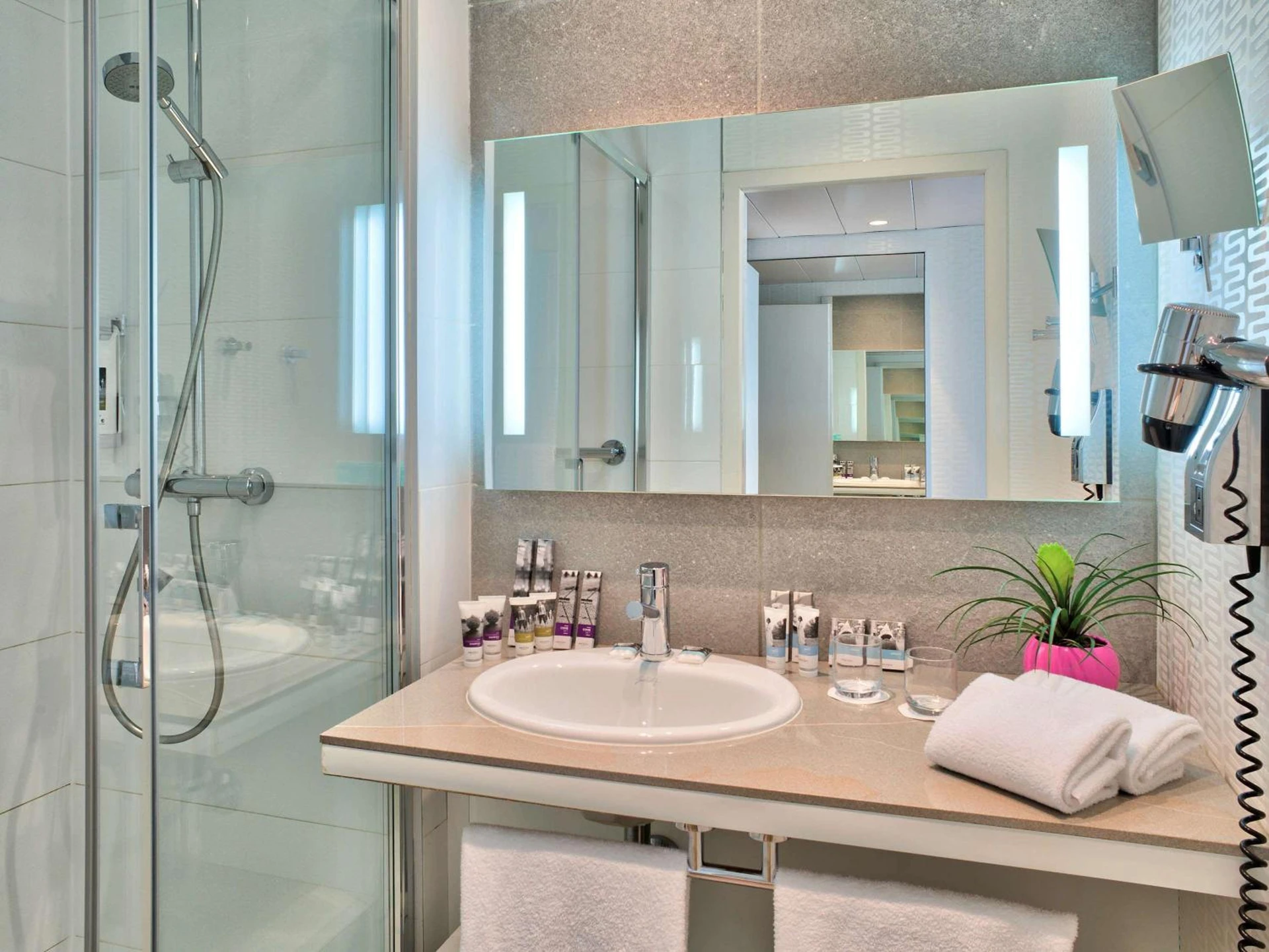 Chambre disponible pour un séminaire d'entreprise à Mercure Président Biarritz Plage - Biarritz