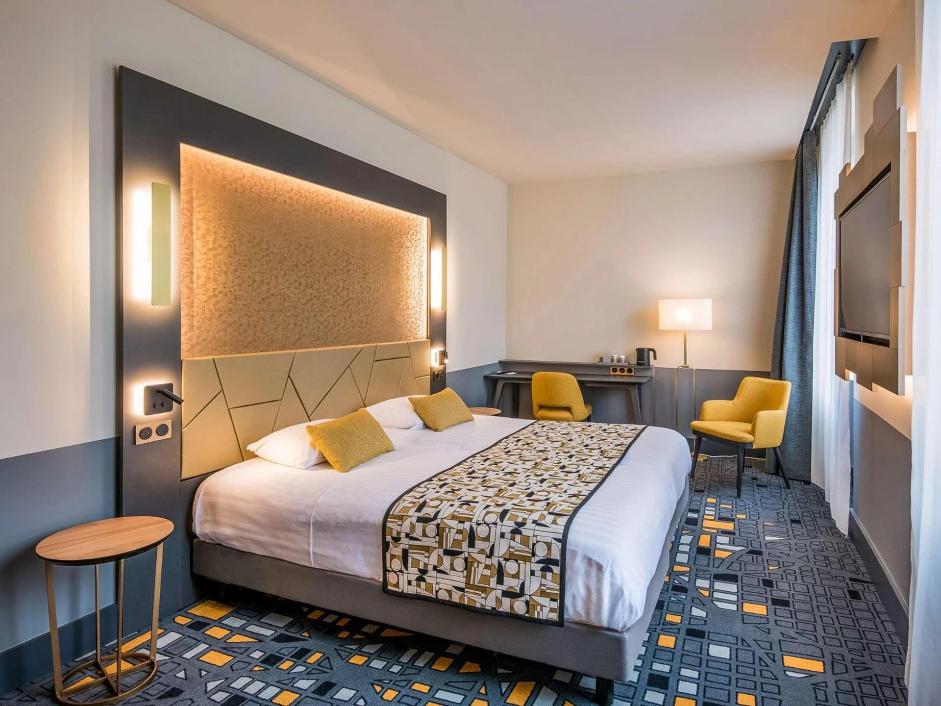Magnifique chambre pour un séminaire d'entreprise à Hôtel Mercure Rodez Cathédrale - Rodez