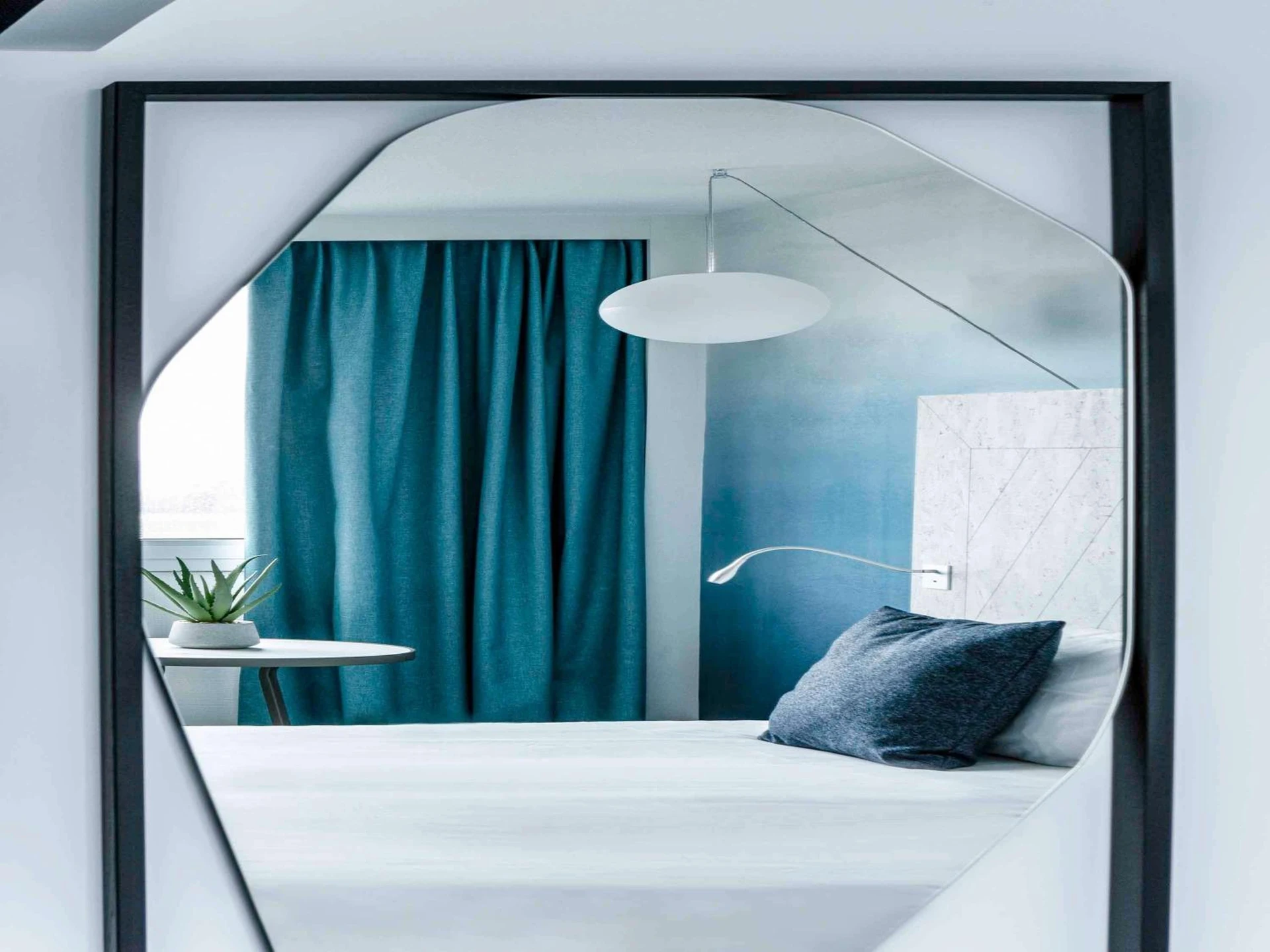 Magnifique chambre pour un séminaire d'entreprise à Mercure Vannes Le Port - Vannes