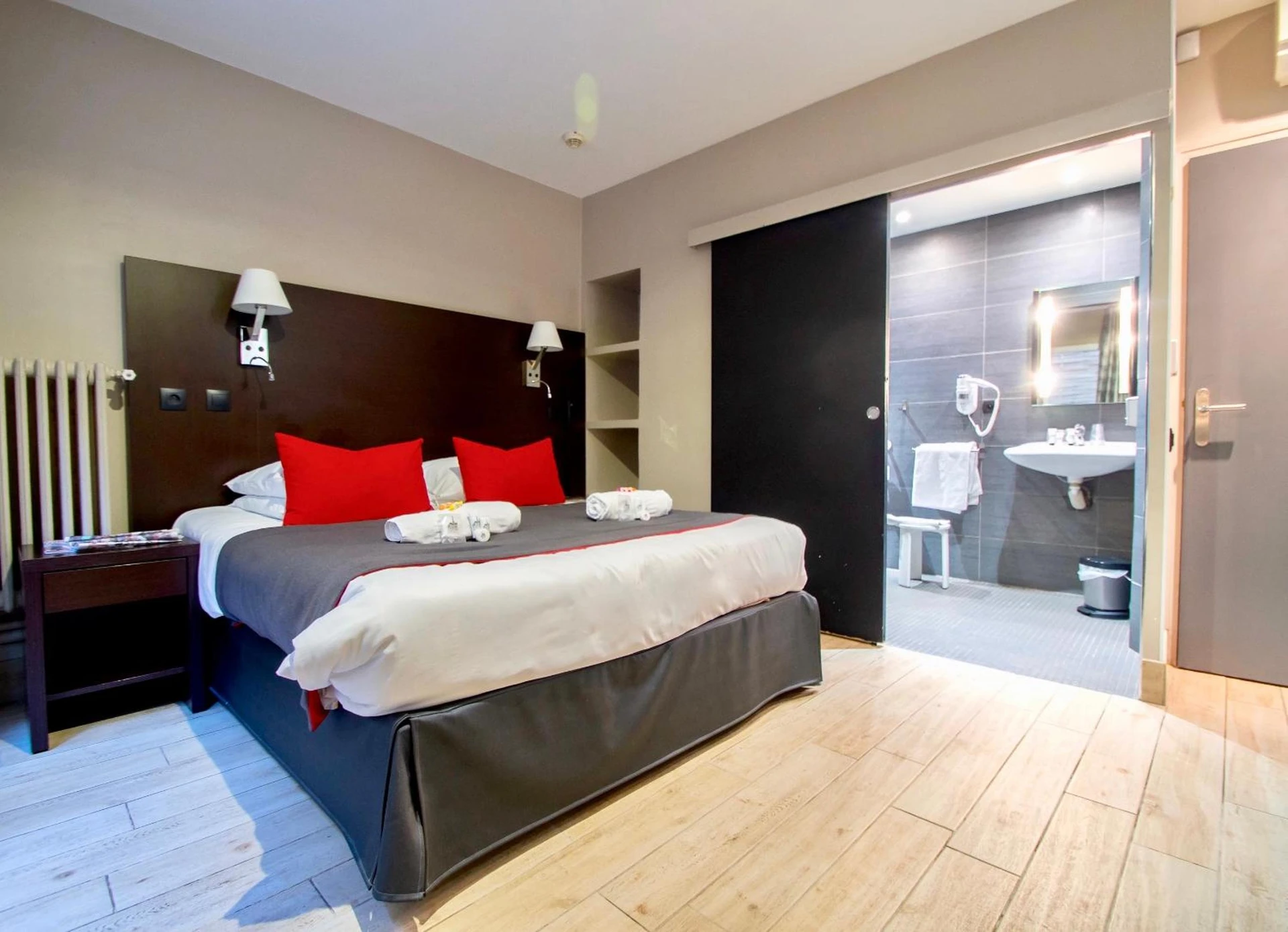 Chambre à Hotel Migny Opéra Montmartre - Organiser un séminaire d'entreprise à Paris