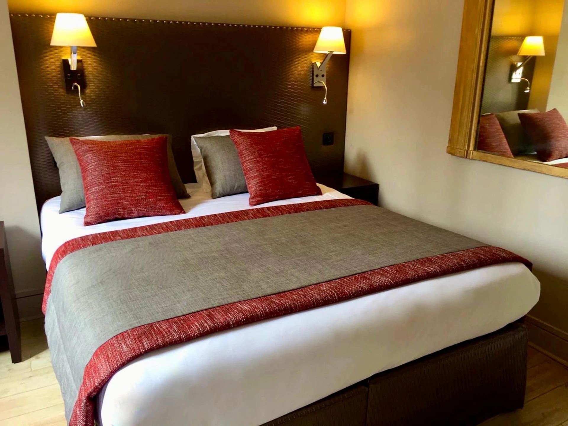 Chambre disponible pour un séminaire d'entreprise à Hotel Migny Opéra Montmartre - Paris