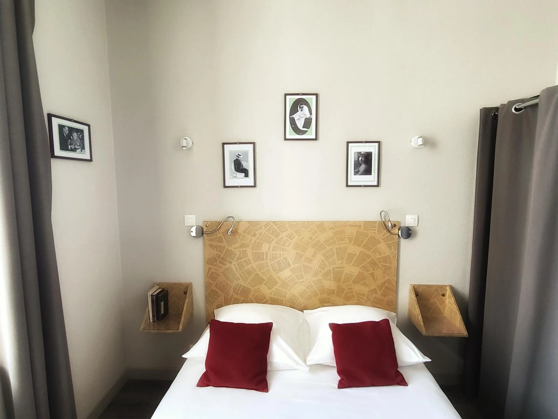 Chambre disponible pour un séminaire d'entreprise à Hôtel Mille et une Feuilles - La Charité-sur-Loire