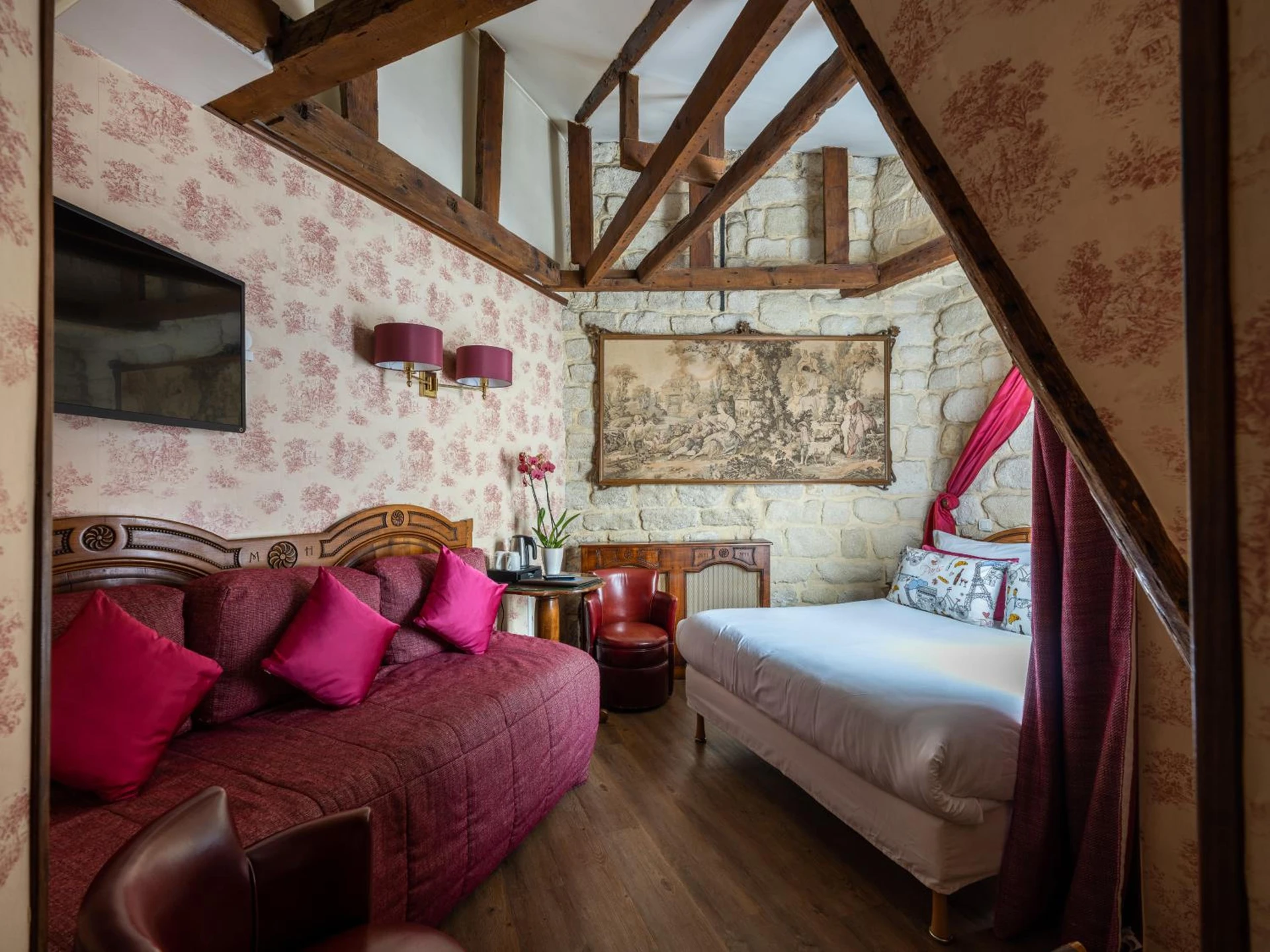 Chambre disponible pour un séminaire d'entreprise à Hotel Minerve - Paris