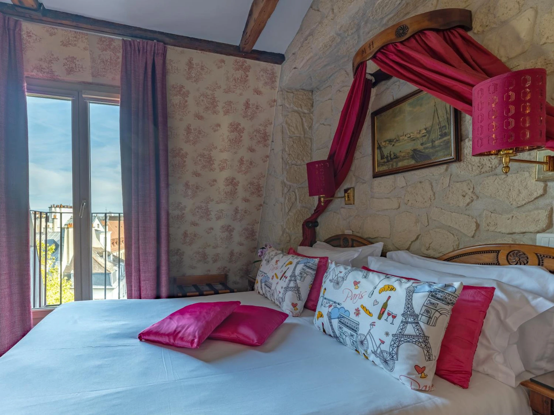 Chambre disponible pour un séminaire d'entreprise à Hotel Minerve - Paris