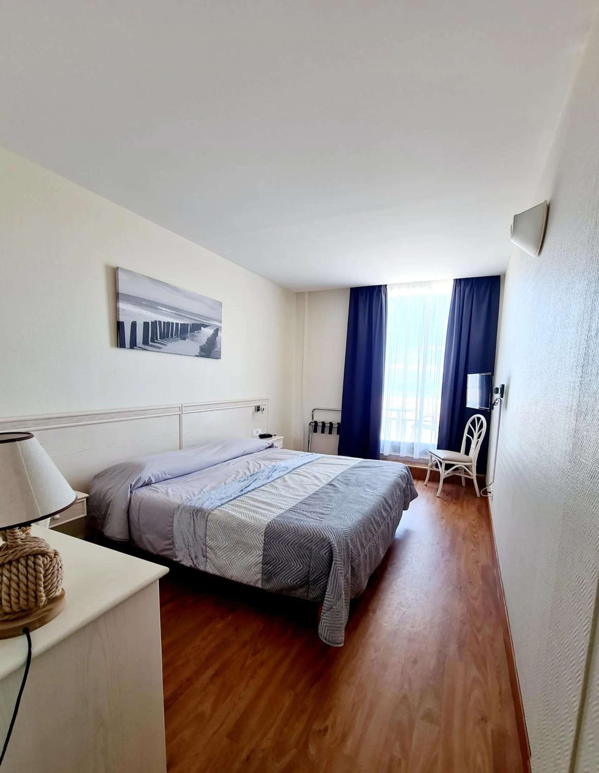 Chambre disponible pour un séminaire d'entreprise à Hotel Mira-Mar - Valras-Plage