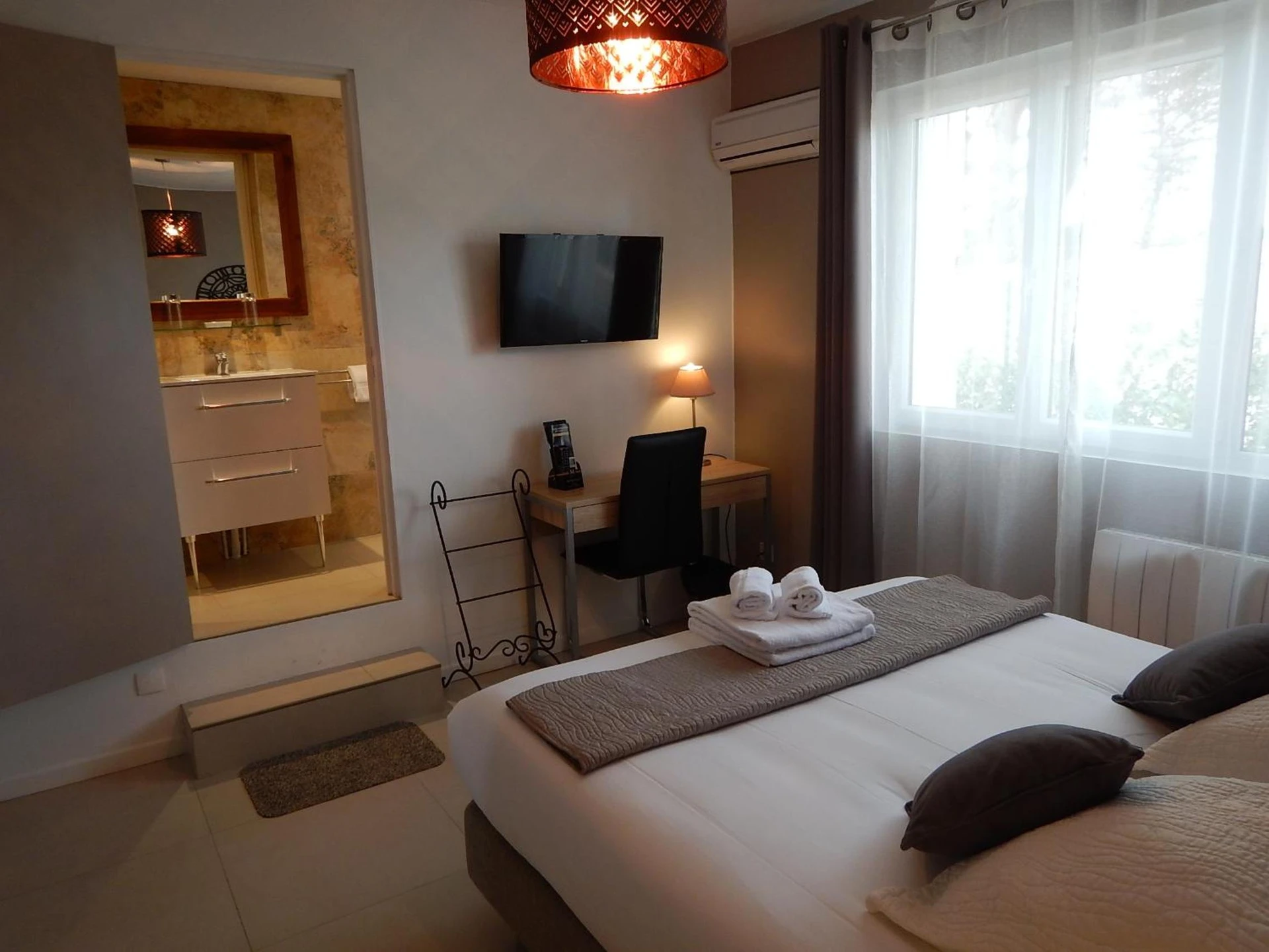 Chambre disponible pour un séminaire d'entreprise à Hotel Miramar- Cap d'Antibes - La Garoupe plage - Antibes