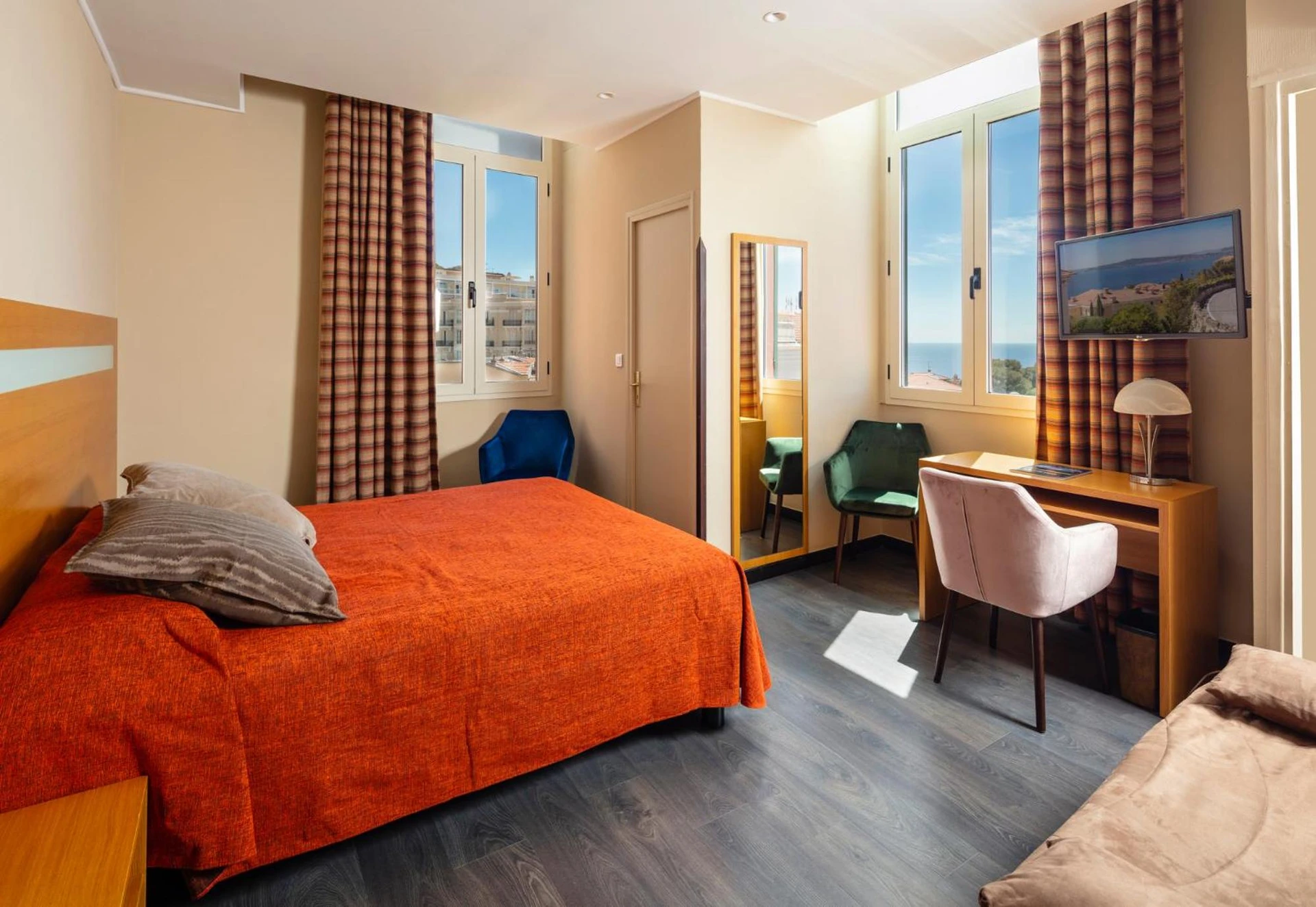 Chambre disponible pour un séminaire d'entreprise à Hotel Miramar - Cap d'Ail