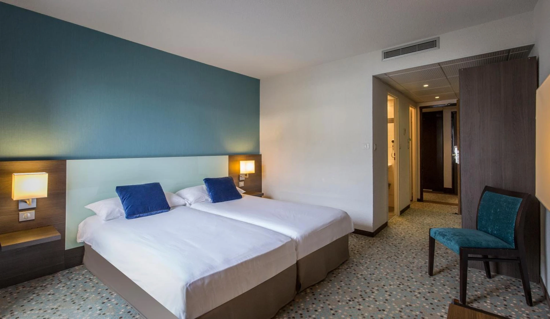 Chambre disponible pour un séminaire d'entreprise à Hôtel Miramont - Lourdes
