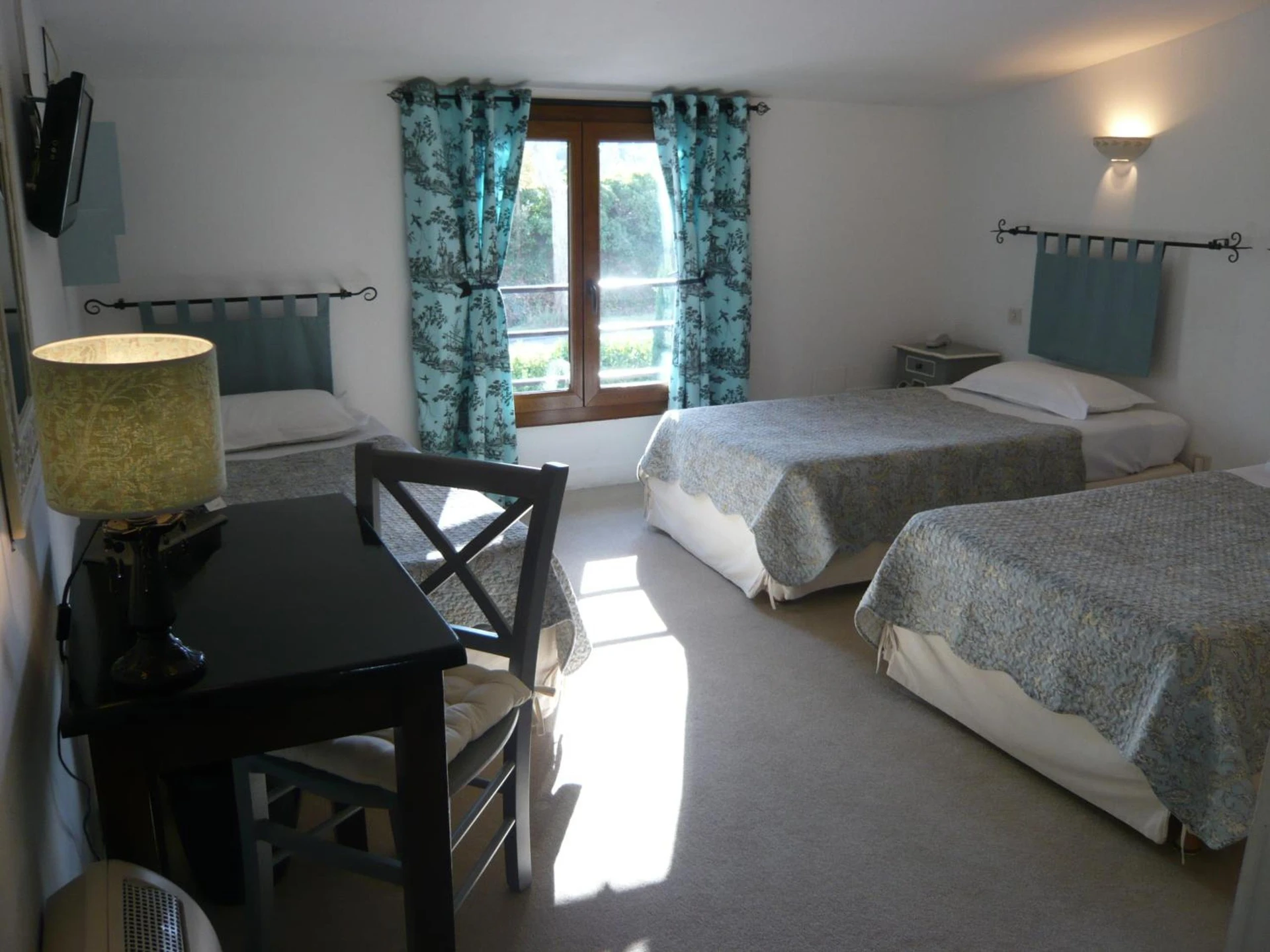 Magnifique chambre pour un séminaire d'entreprise à Hotel Mistral - Mas blanc des Alpilles