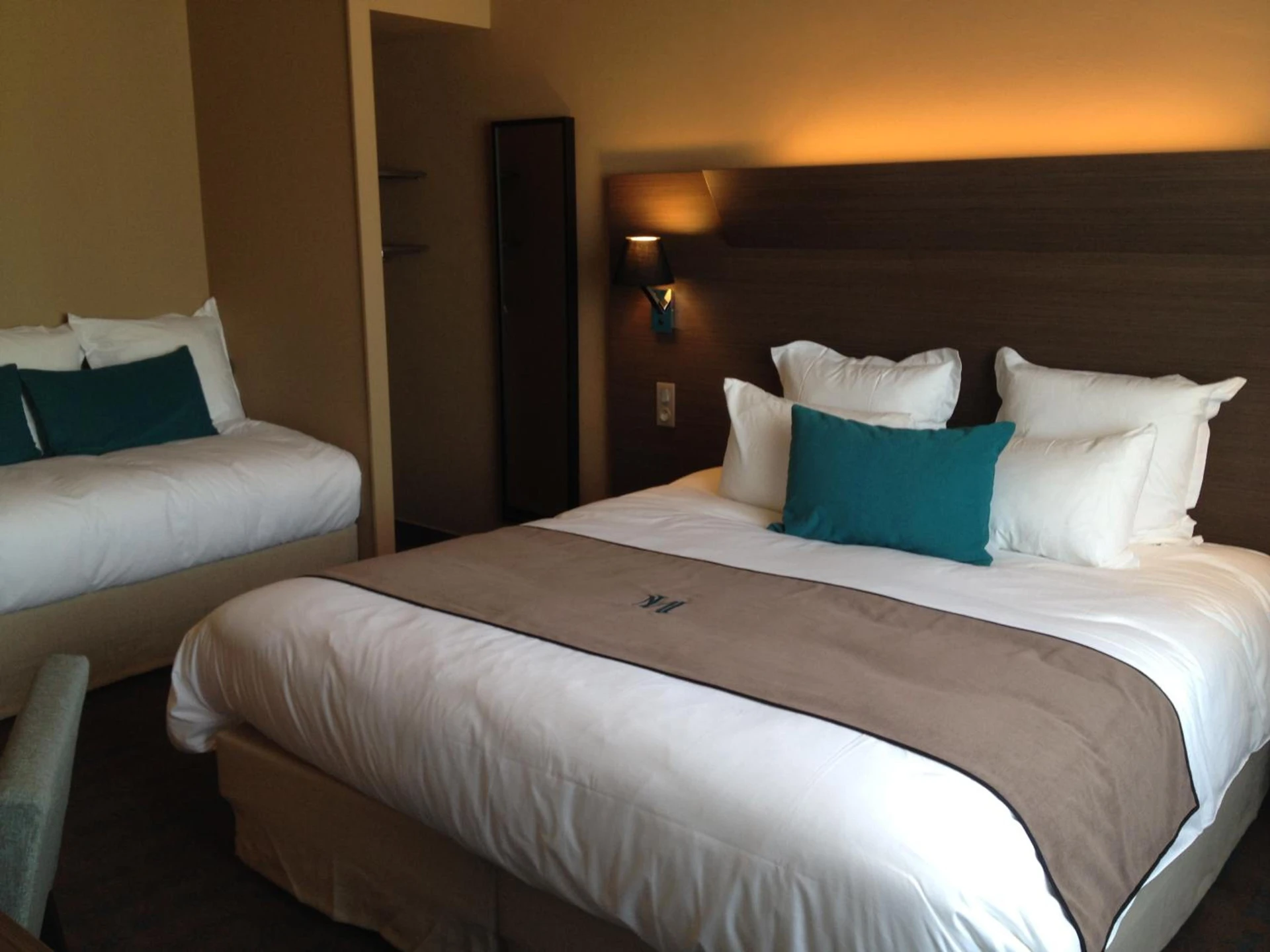 Chambre disponible pour un séminaire d'entreprise à Moka Hotel - Niort