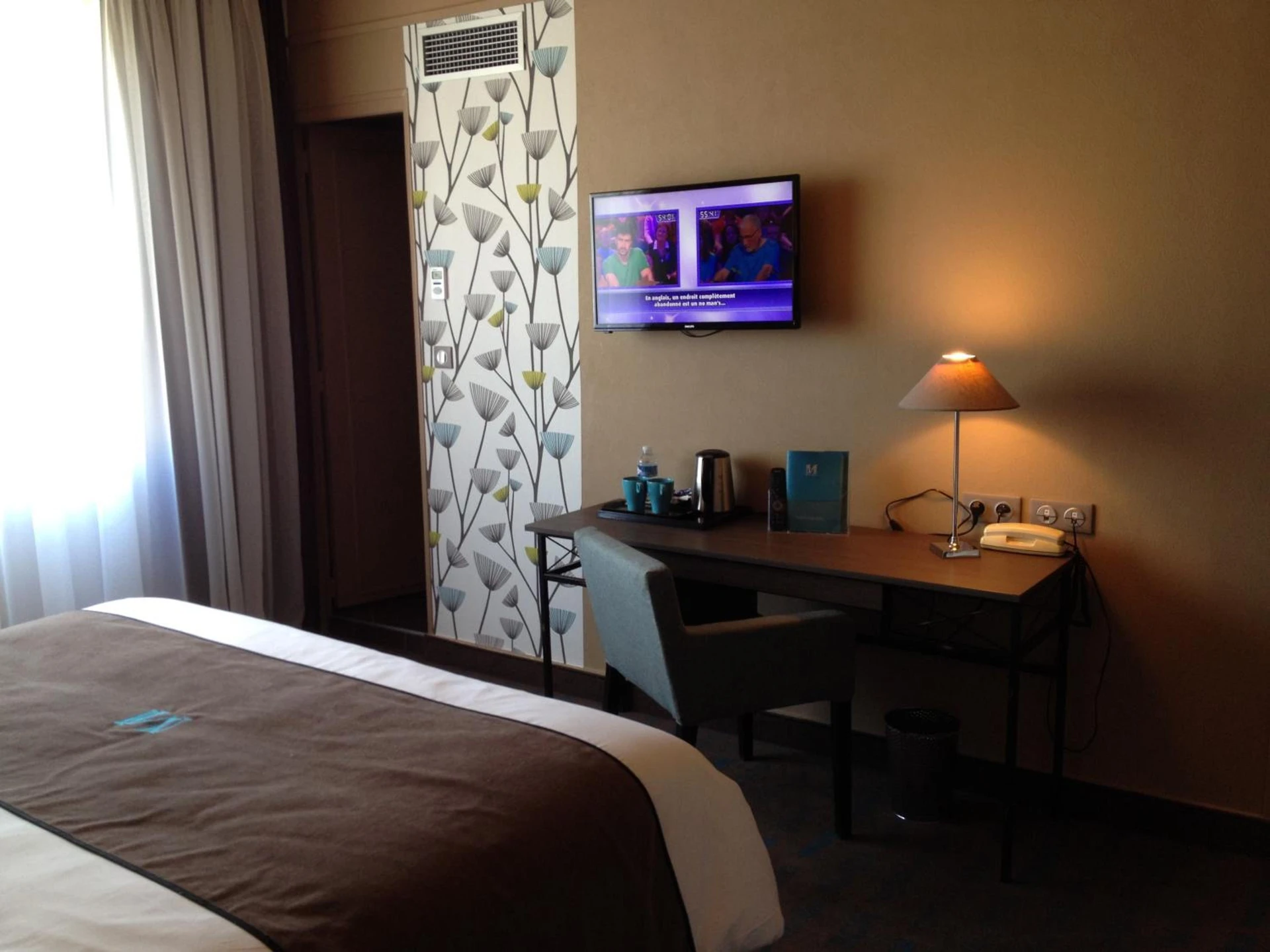 Magnifique chambre pour un séminaire d'entreprise à Moka Hotel - Niort