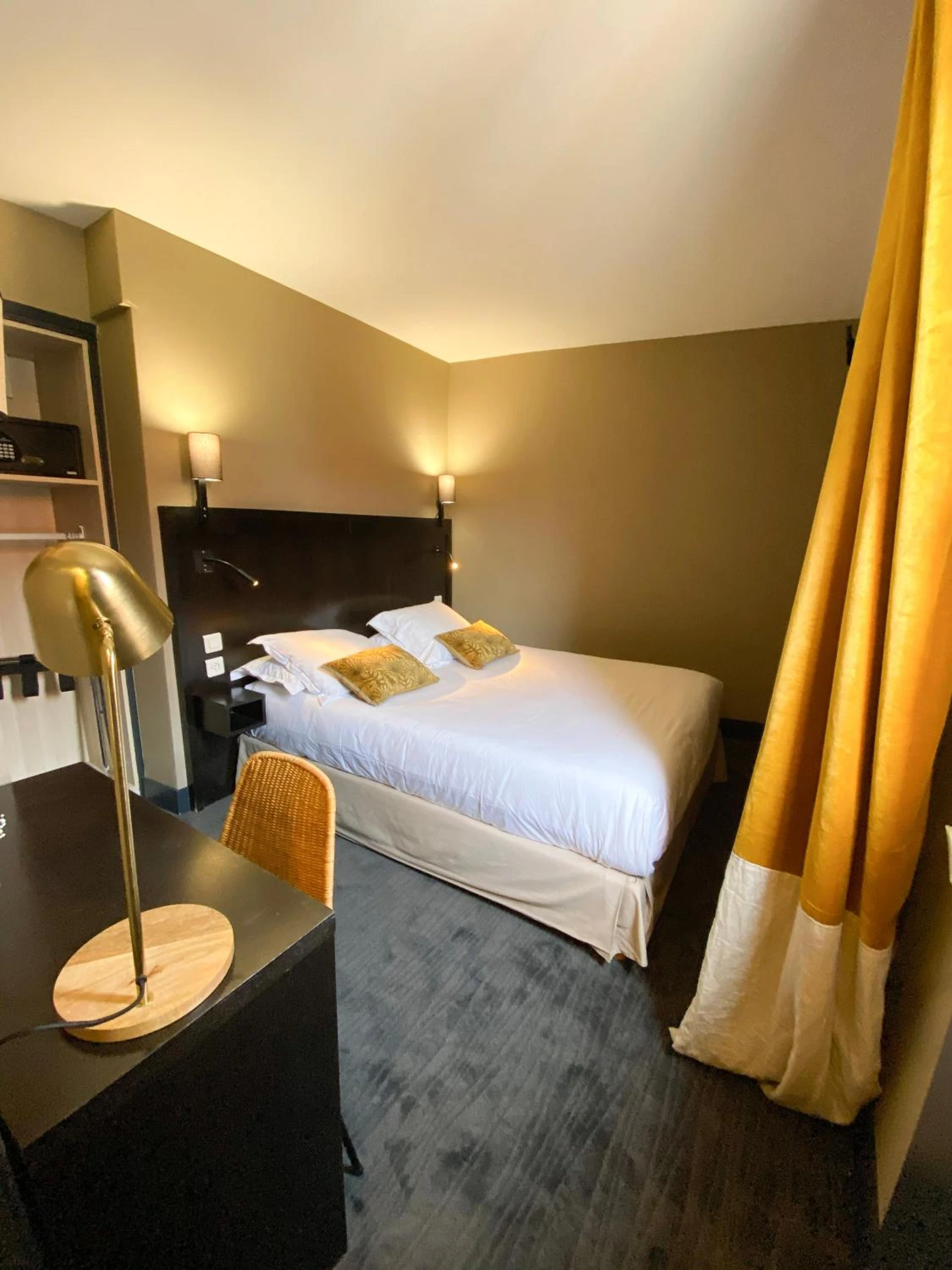 Chambre disponible pour un séminaire d'entreprise à Hotel Molière - Cannes