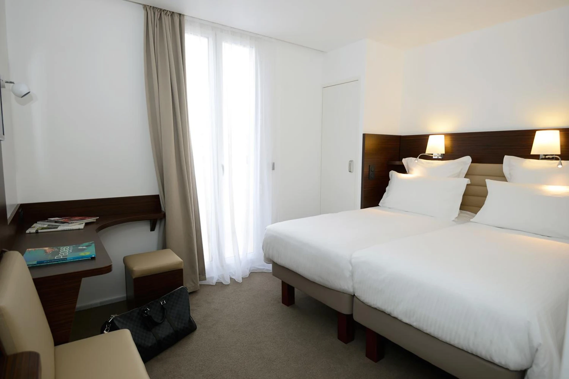 Magnifique chambre pour un séminaire d'entreprise à Hôtel & Appartements Monsigny - Nice