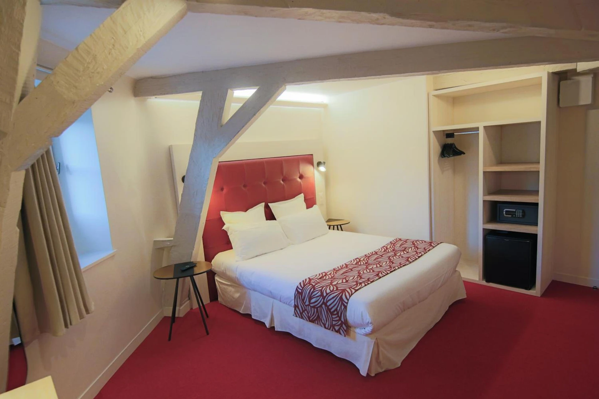 Chambre disponible pour un séminaire d'entreprise à Hôtel Montaigne - Sarlat-la-Canéda