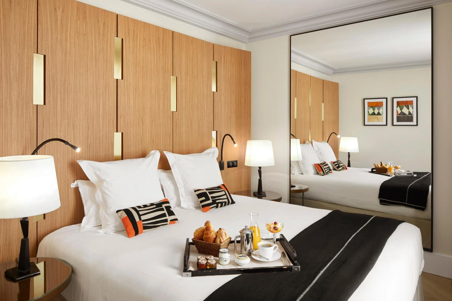 Chambre disponible pour un séminaire d'entreprise à Hotel Montalembert - Paris