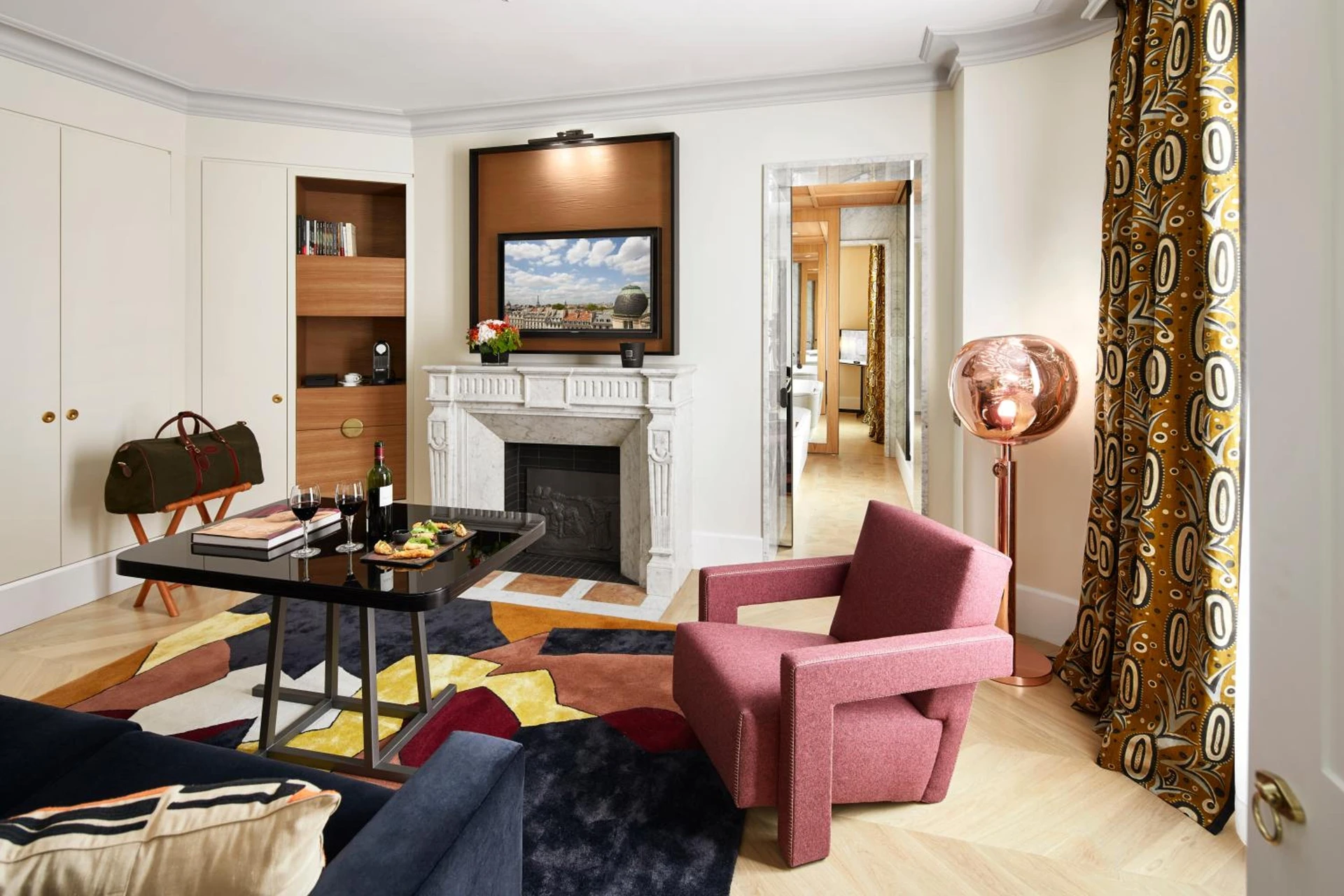 Magnifique chambre pour un séminaire d'entreprise à Hotel Montalembert - Paris