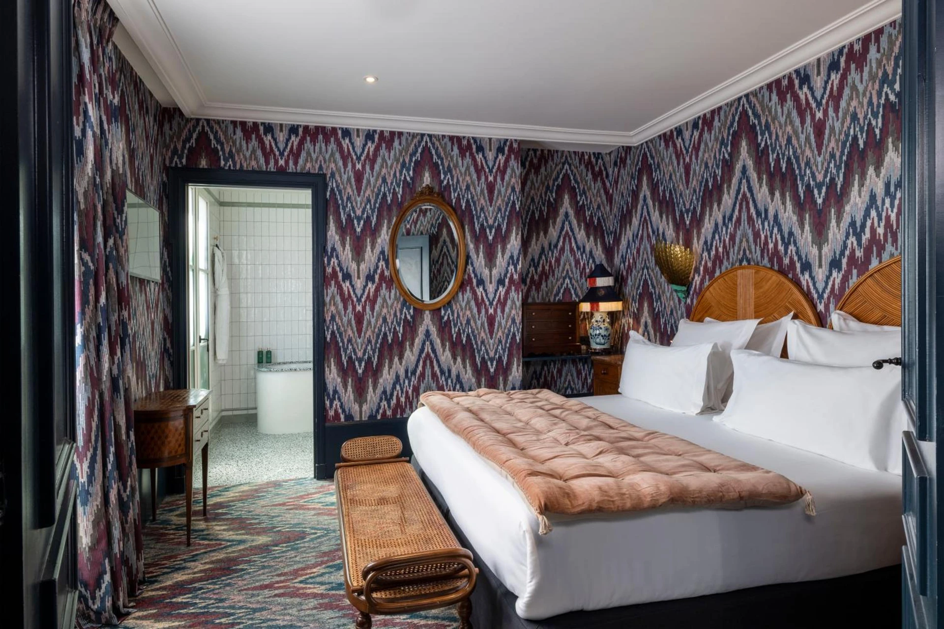Chambre disponible pour un séminaire d'entreprise à Hôtel Monte Cristo - Paris