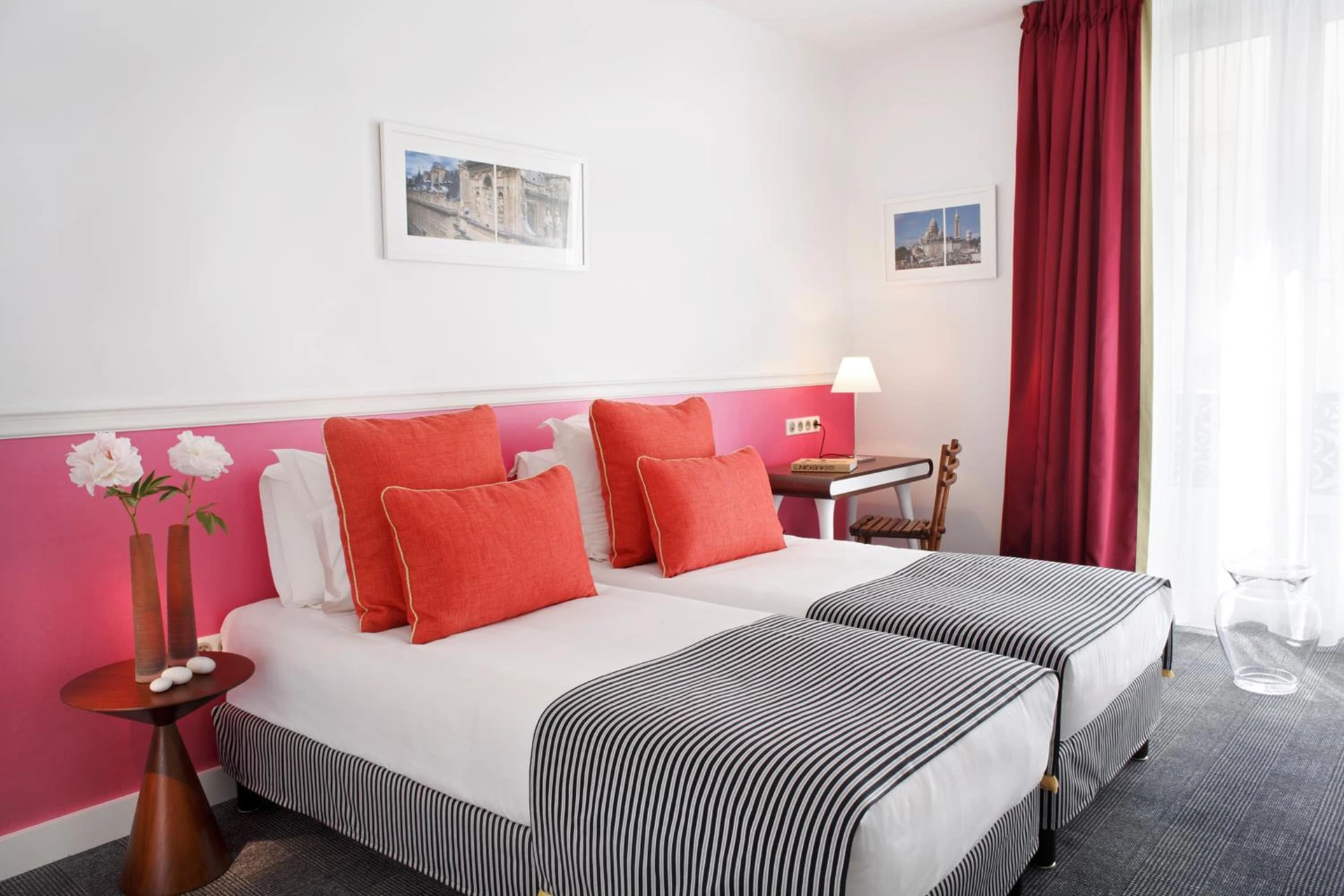 Chambre disponible pour un séminaire d'entreprise à Hotel Monterosa - Astotel - Paris