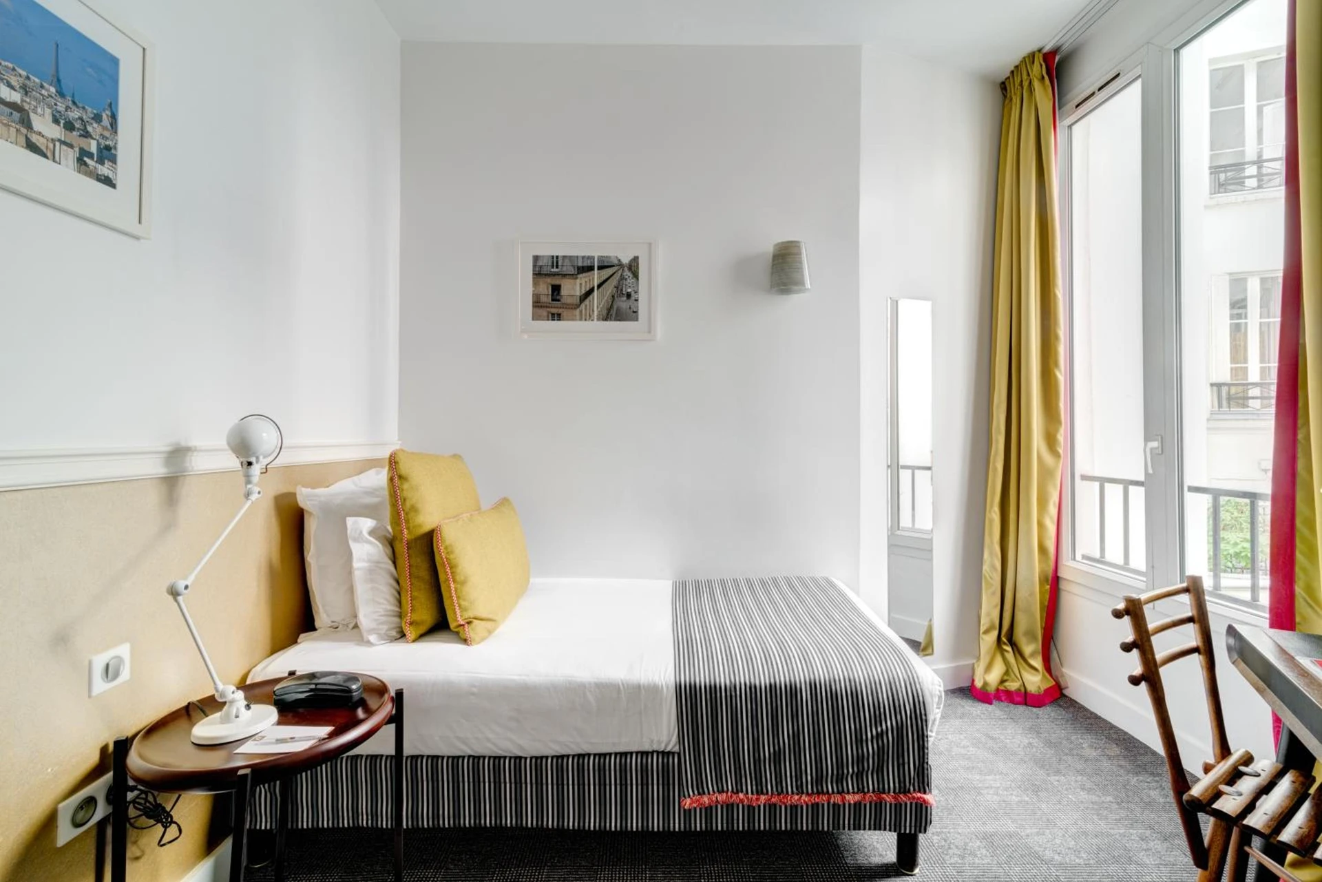 Magnifique chambre pour un séminaire d'entreprise à Hotel Monterosa - Astotel - Paris