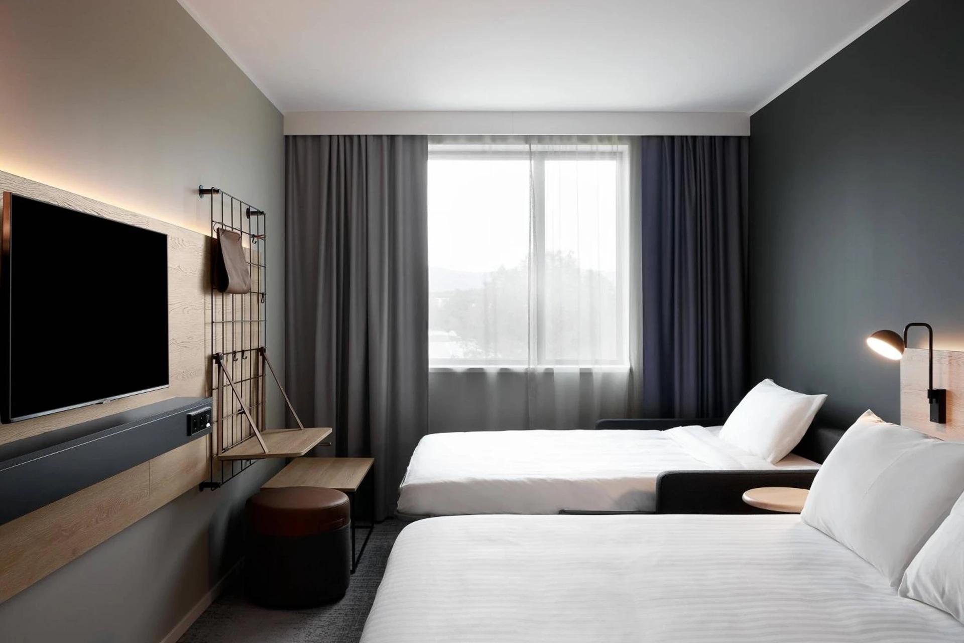 Chambre disponible pour un séminaire d'entreprise à Moxy Sophia Antipolis - Biot