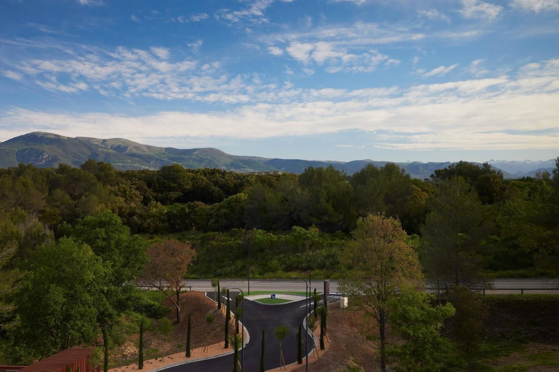 Chambre disponible pour un séminaire d'entreprise à Moxy Sophia Antipolis - Biot