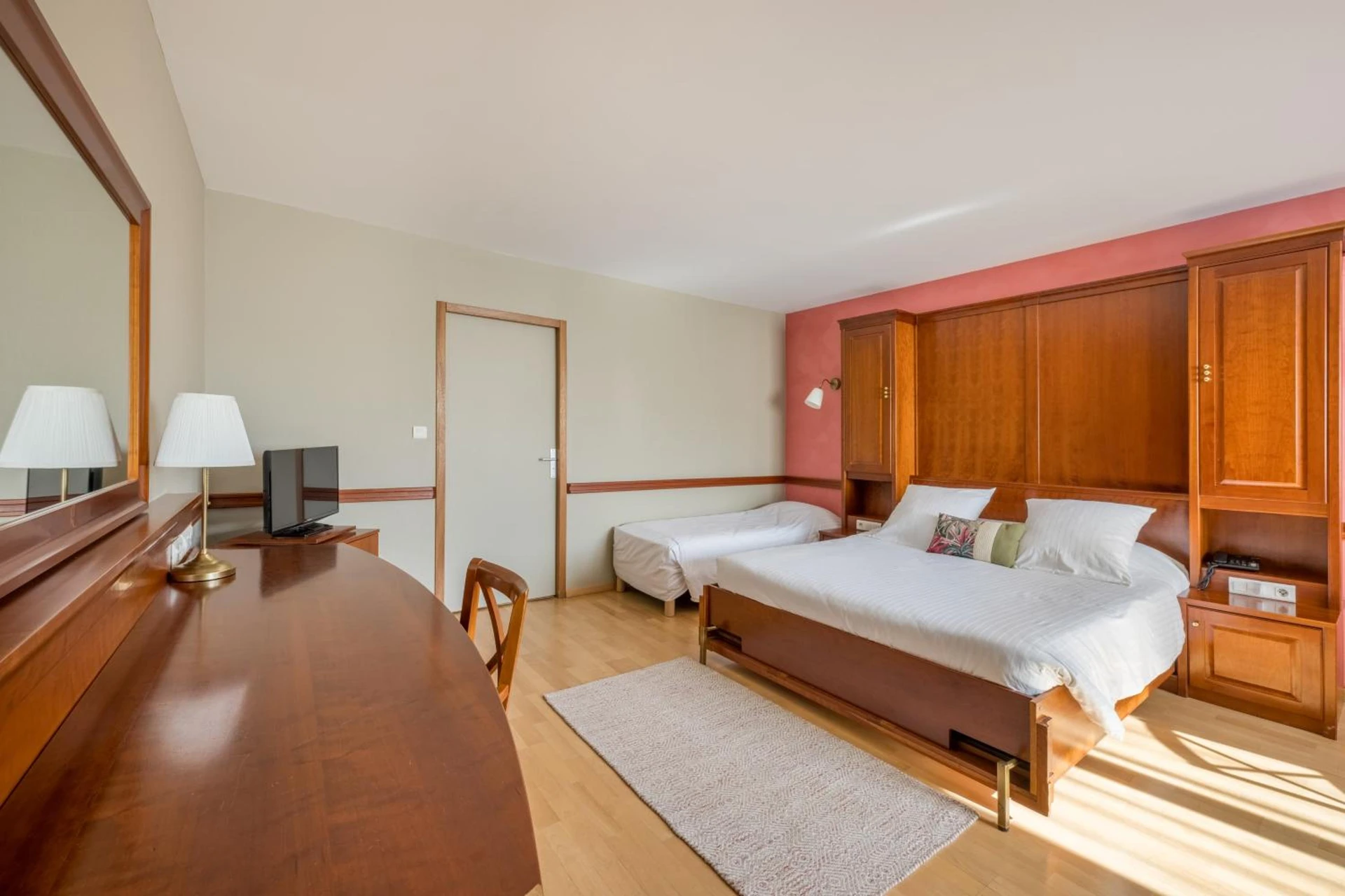 Chambre disponible pour un séminaire d'entreprise à Hôtel Newport - Villefranche-sur-Saône