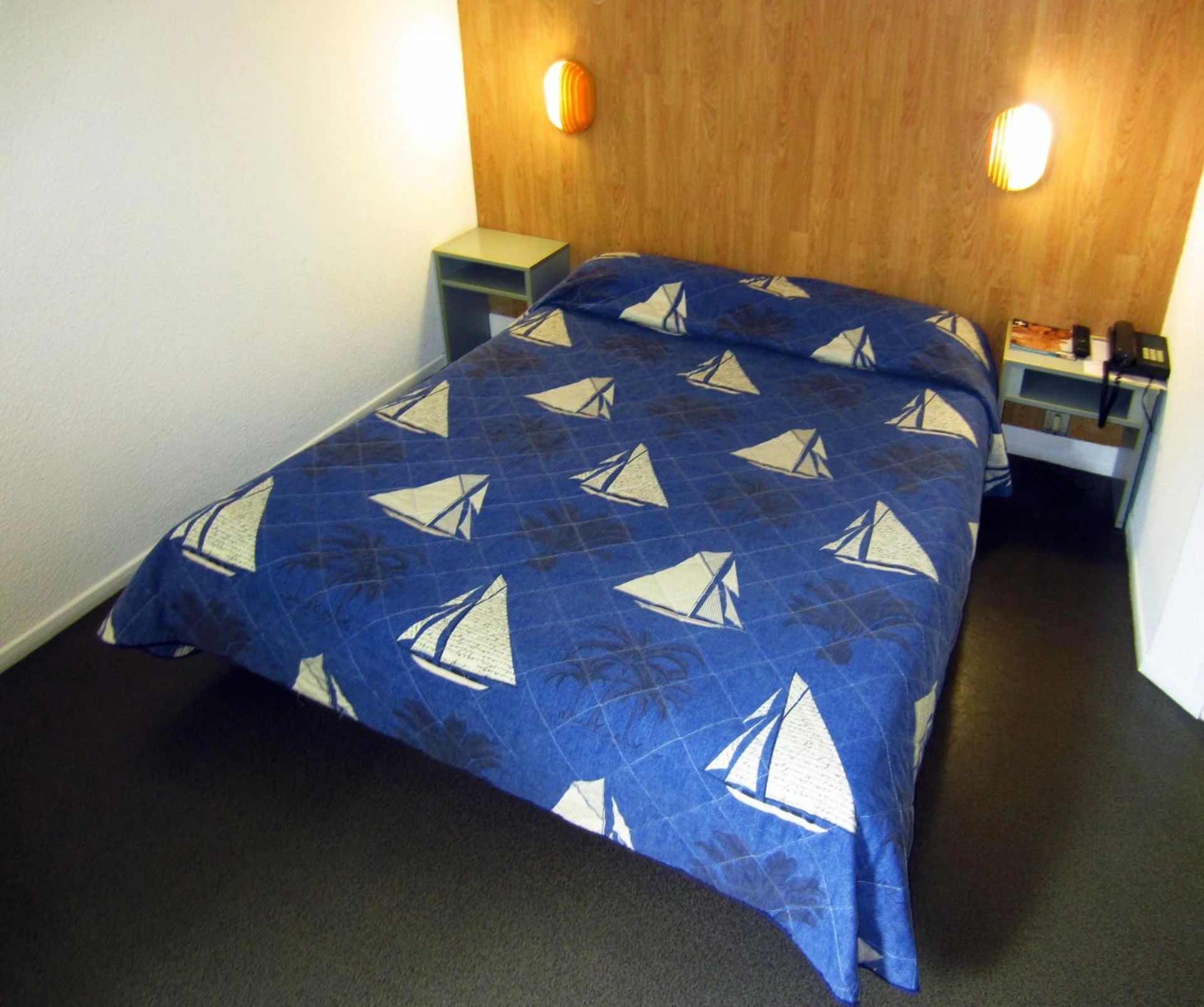 Chambre disponible pour un séminaire d'entreprise à Hôtel Noctuel Blois Sud - Saint-Gervais-la-Forêt