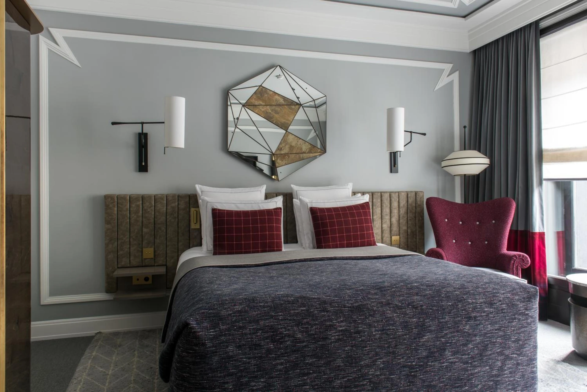 Chambre disponible pour un séminaire d'entreprise à Nolinski Paris - Evok Collection - Paris